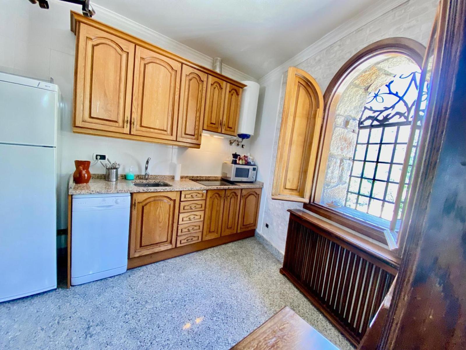 Magnífico Castillo Privado, Elevado En La Roca Chalet *