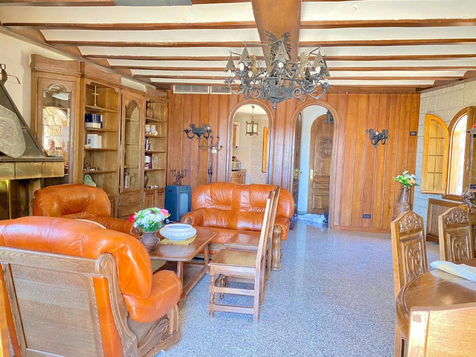 Magnífico Castillo Privado, Elevado En La Roca Chalet La Cabrera