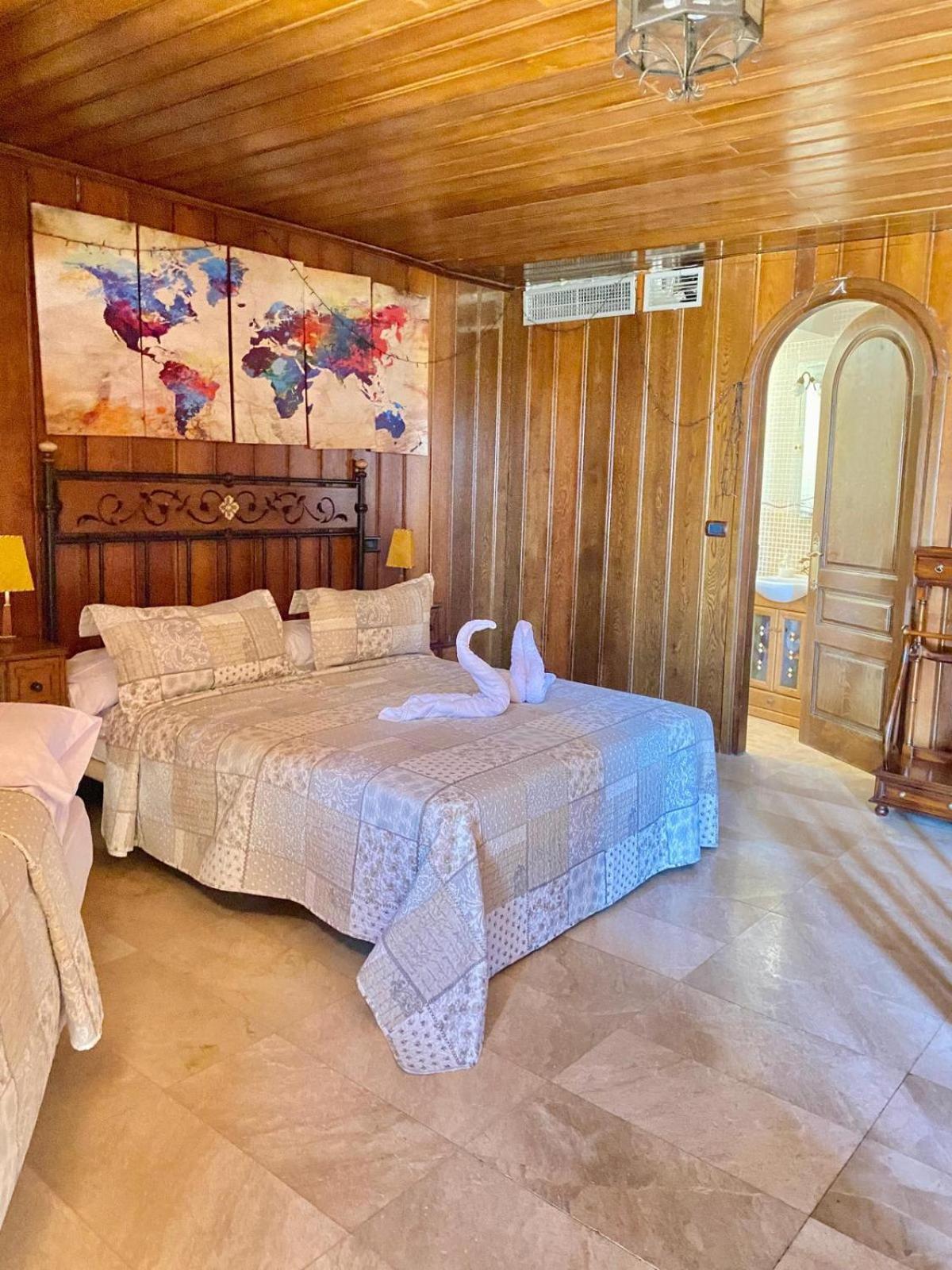 Chalet Magnífico Castillo Privado, Elevado En La Roca La Cabrera