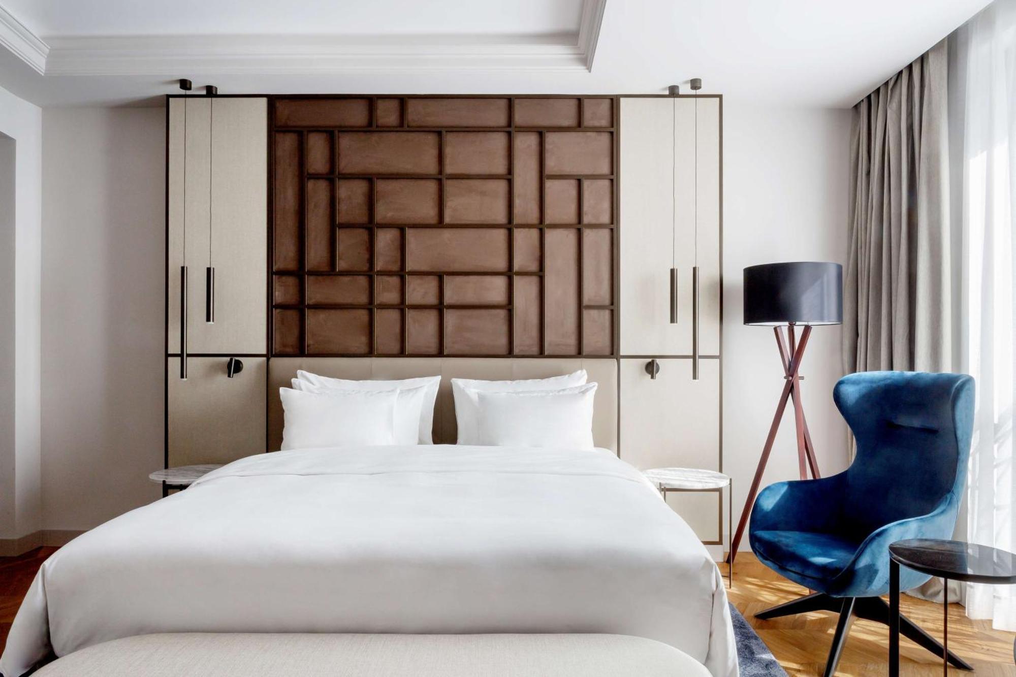Radisson Collection Hotel, Magdalena Plaza Hotel 5*