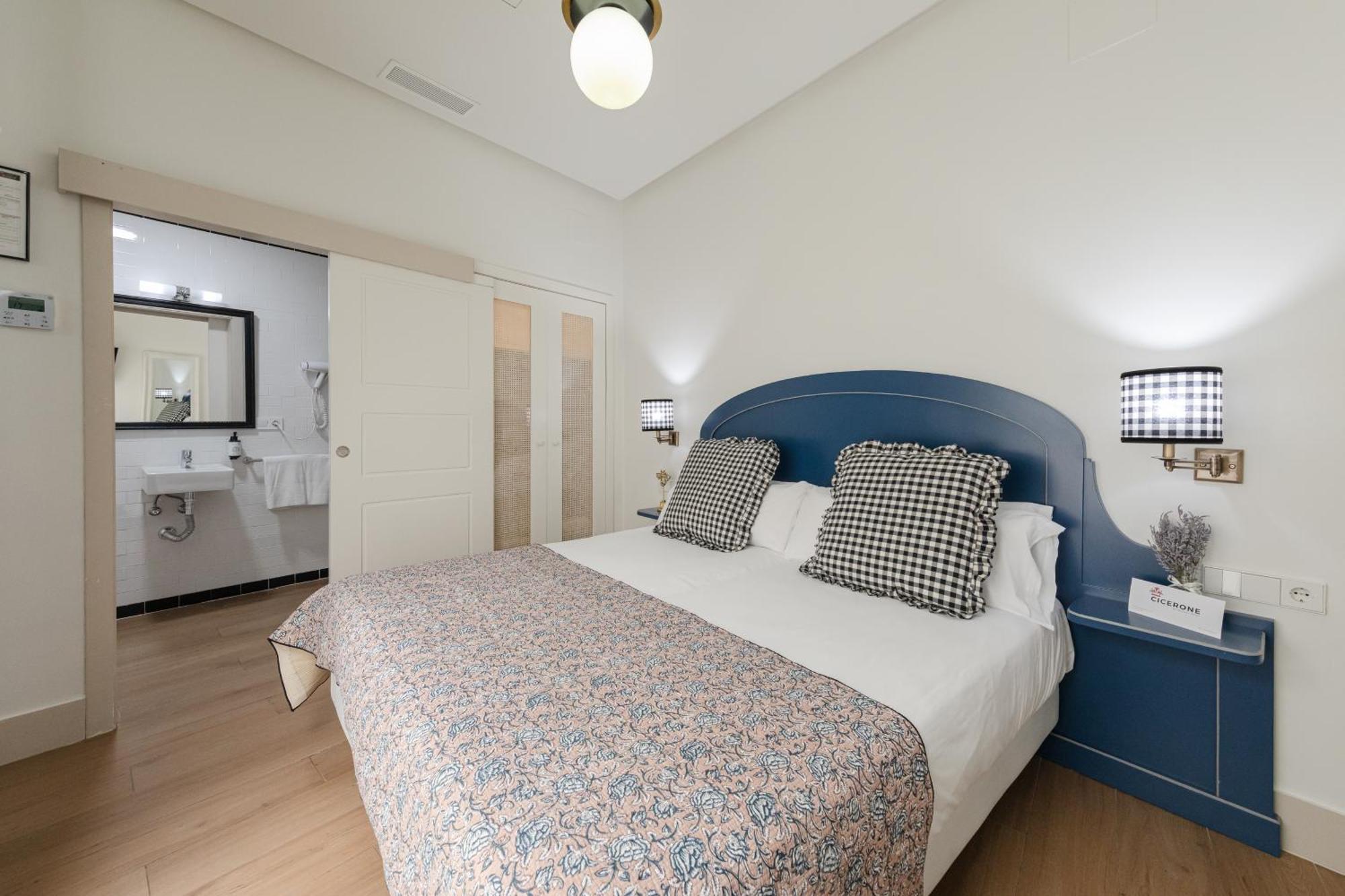 Guest house Nuea Cicerone 2*