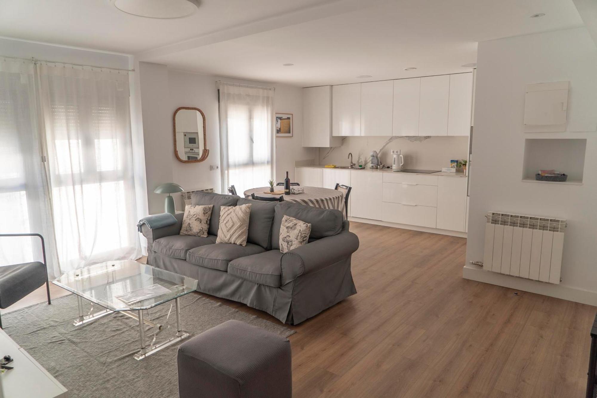 Apartamento Riojaland En Con Garaje Lardero