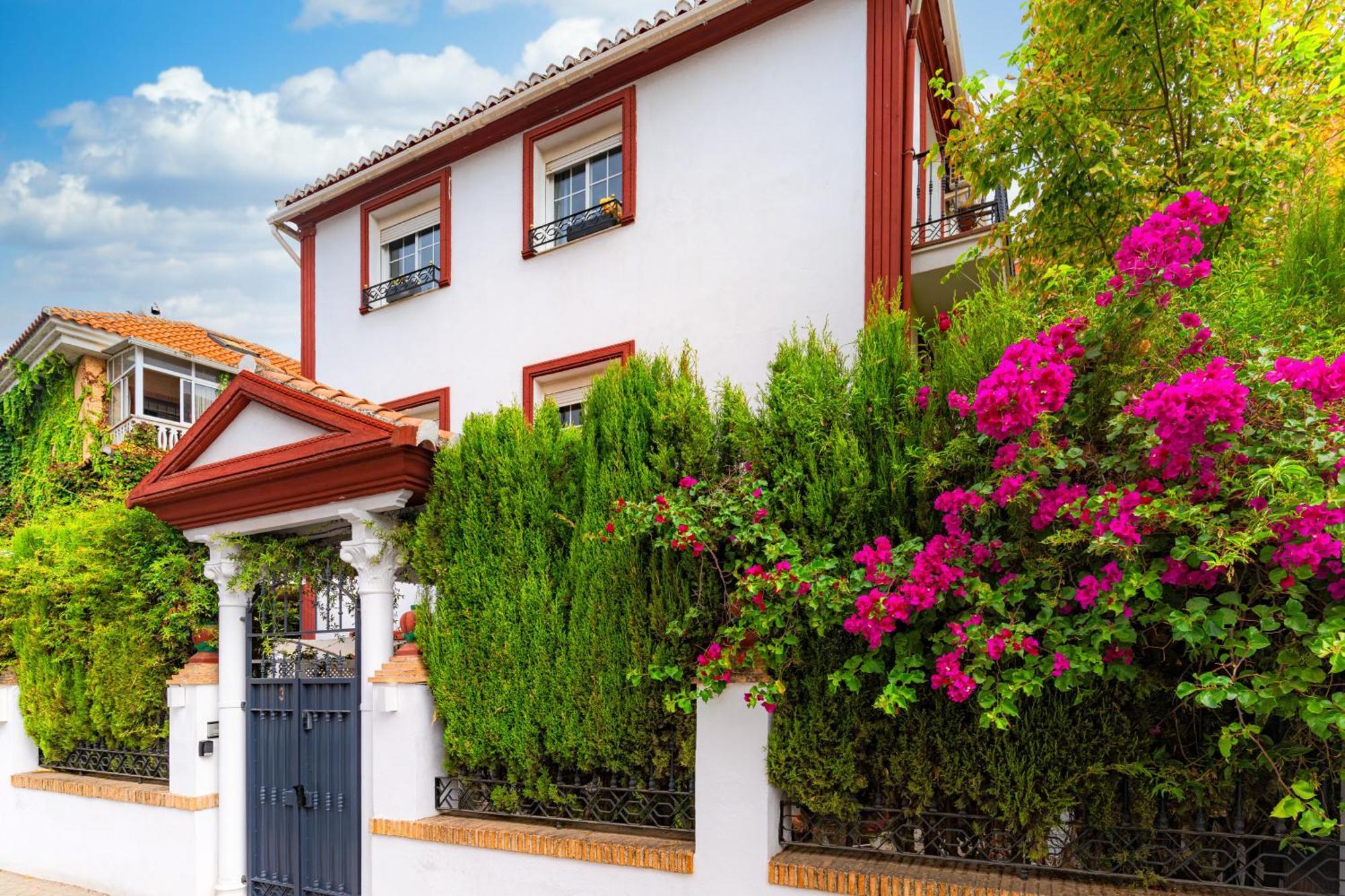 Casa La Fontana Bed and breakfast Granada