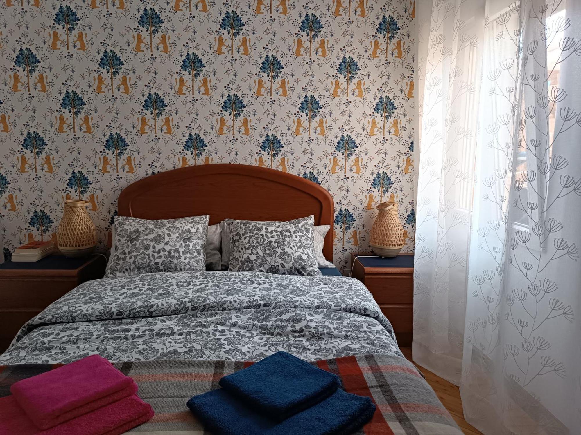 Centro. Bahia. Estaciones. Apartamento Santander