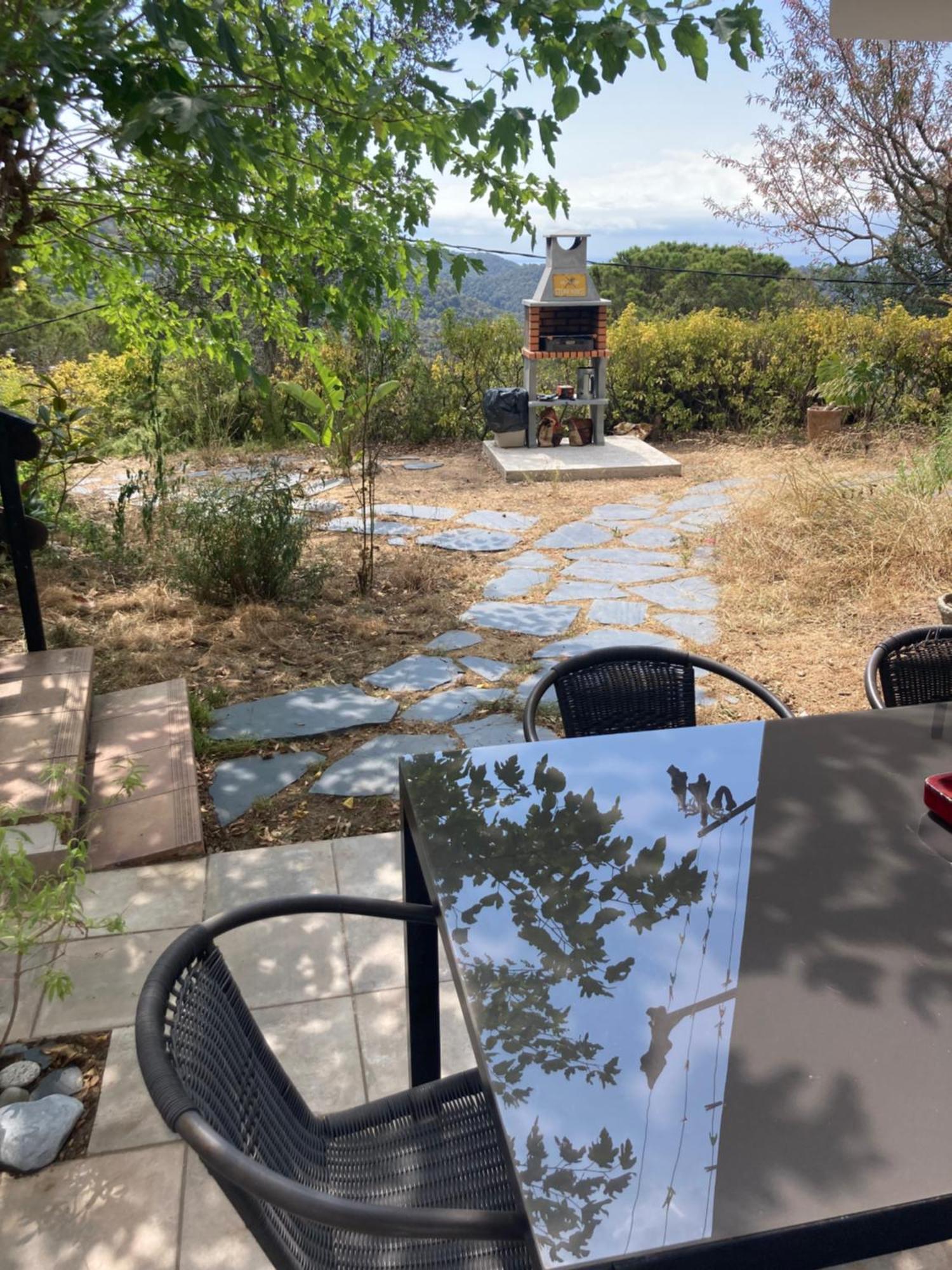 Casa Con Vista Y Jardin, A 20' De La Playa Сasa de vacaciones *