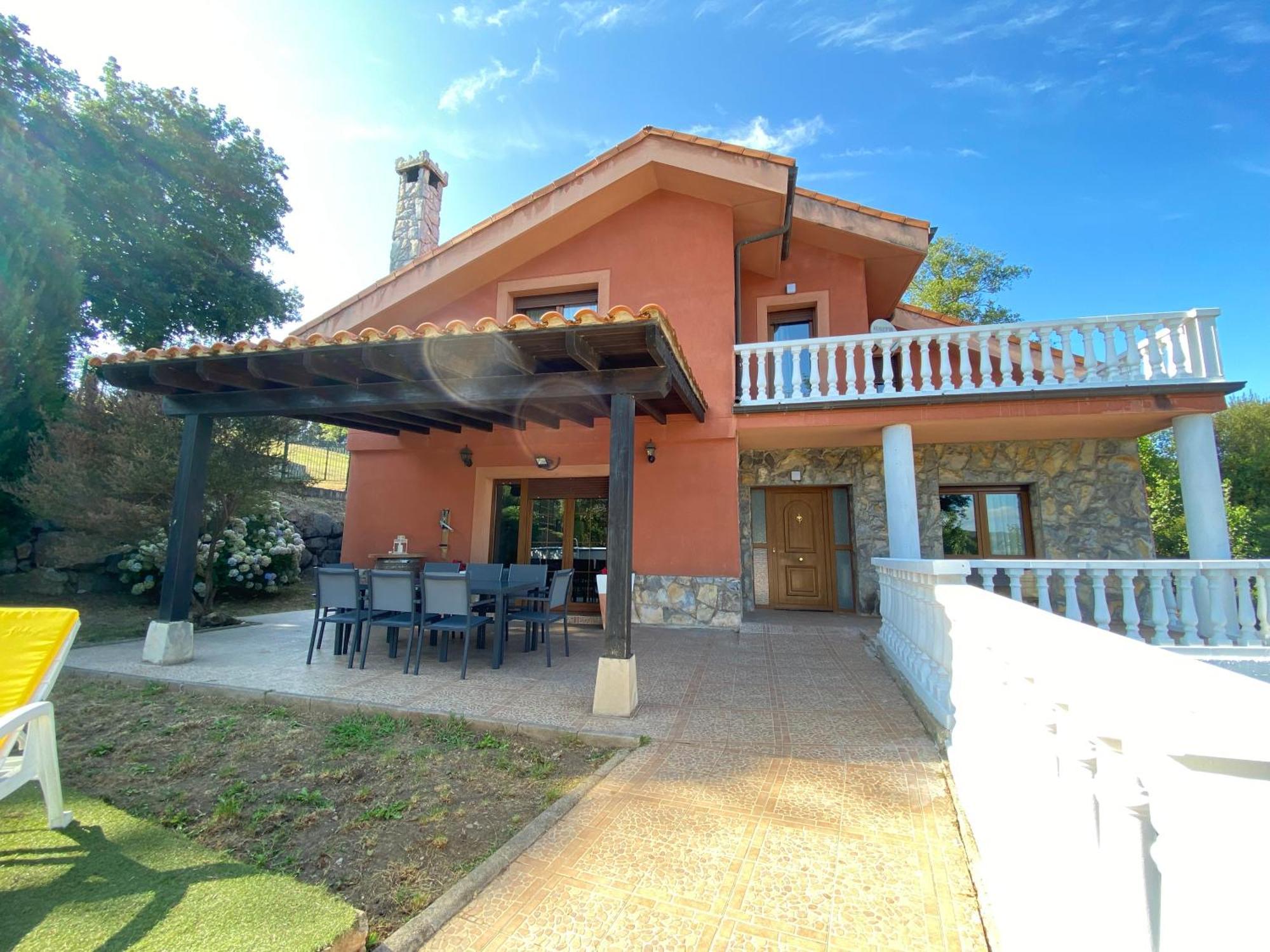 La Casina Del Rio - Familiar - Piscina - Gimnasio Apartment