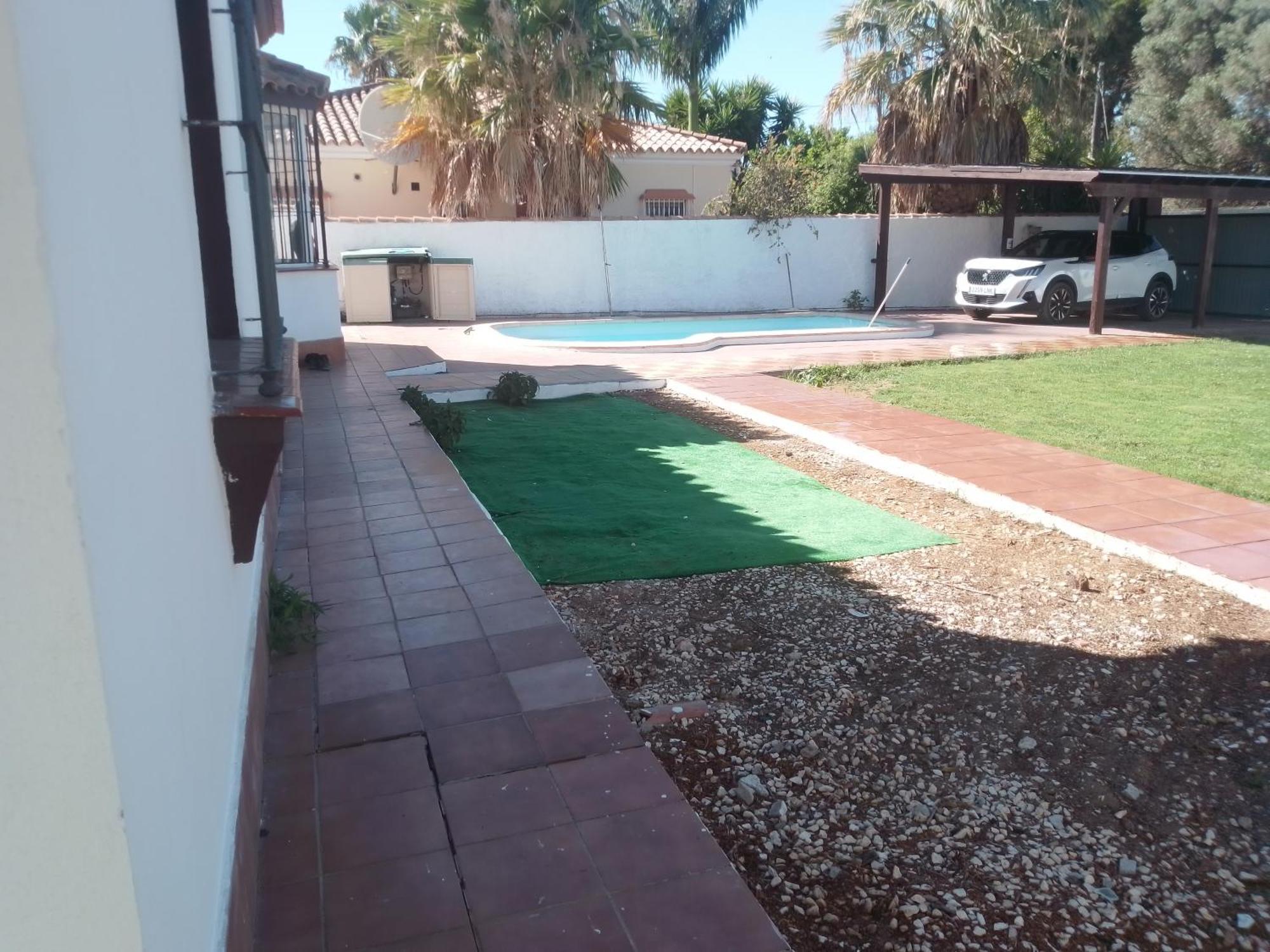 Сasa de vacaciones Agradable Chalet Con Piscina Escapadas.