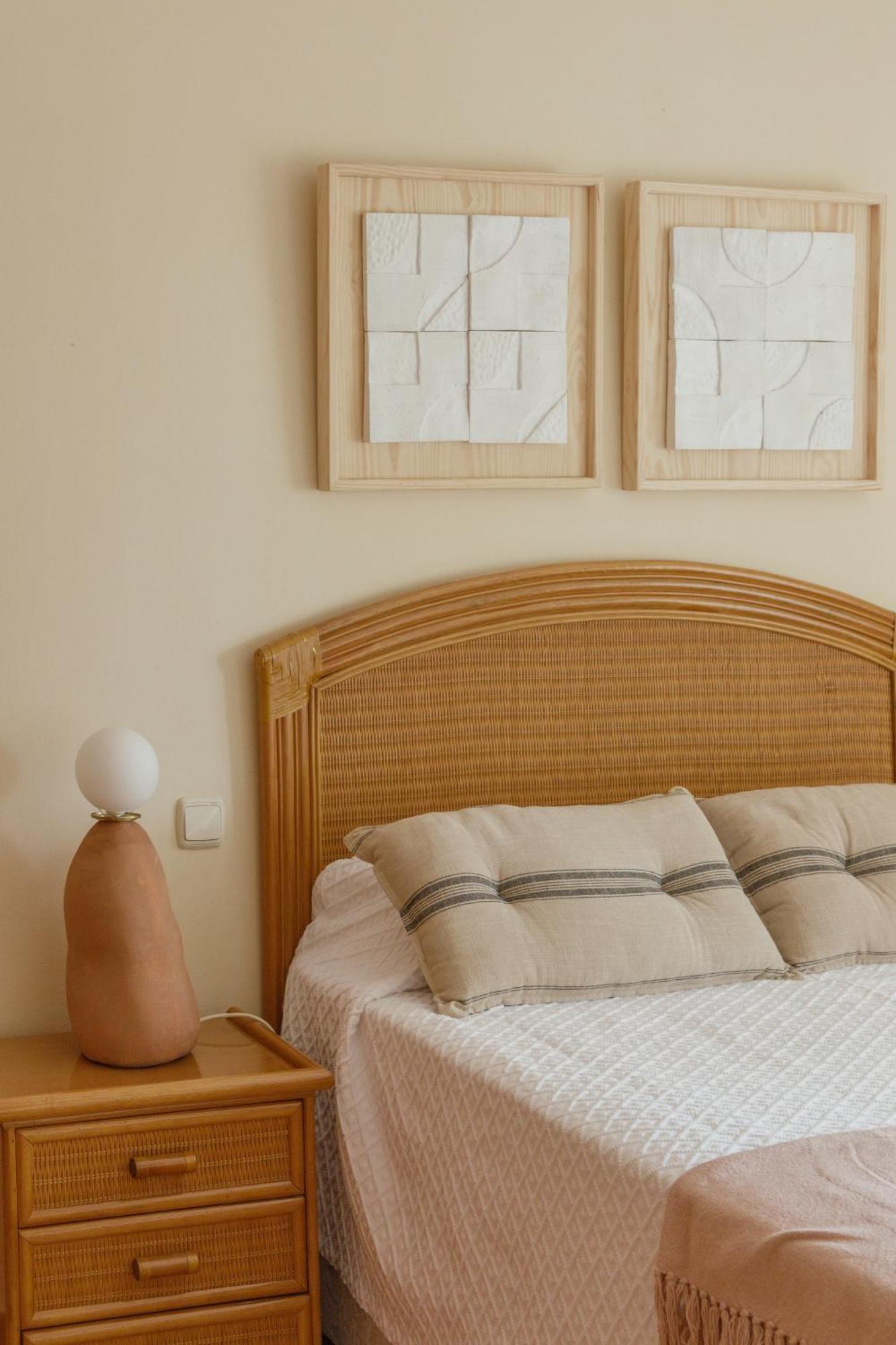 En Con Piscina Y Un Maravilloso Jardin Holiday home Candeleda