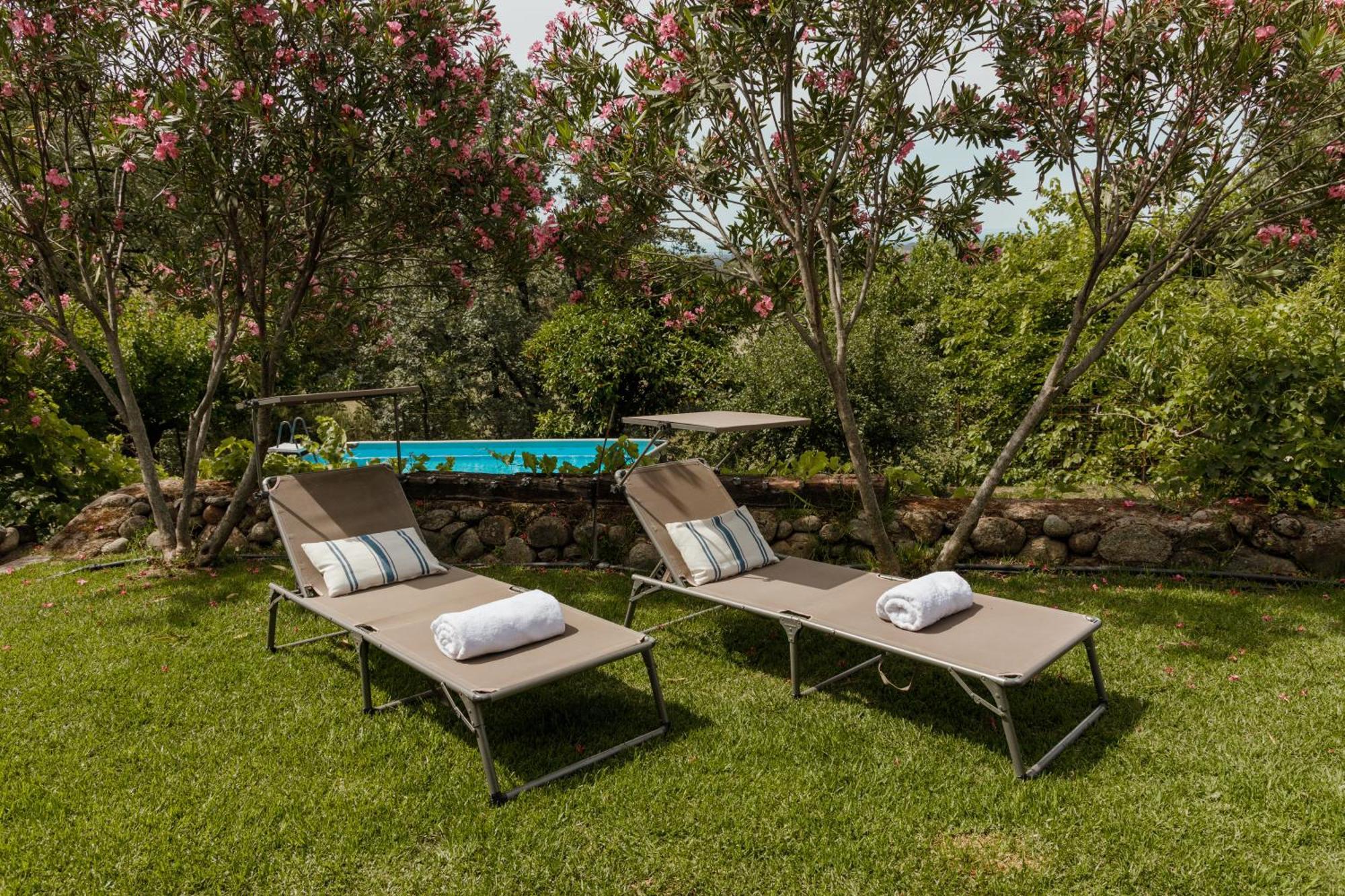Holiday home En Con Piscina Y Un Maravilloso Jardin