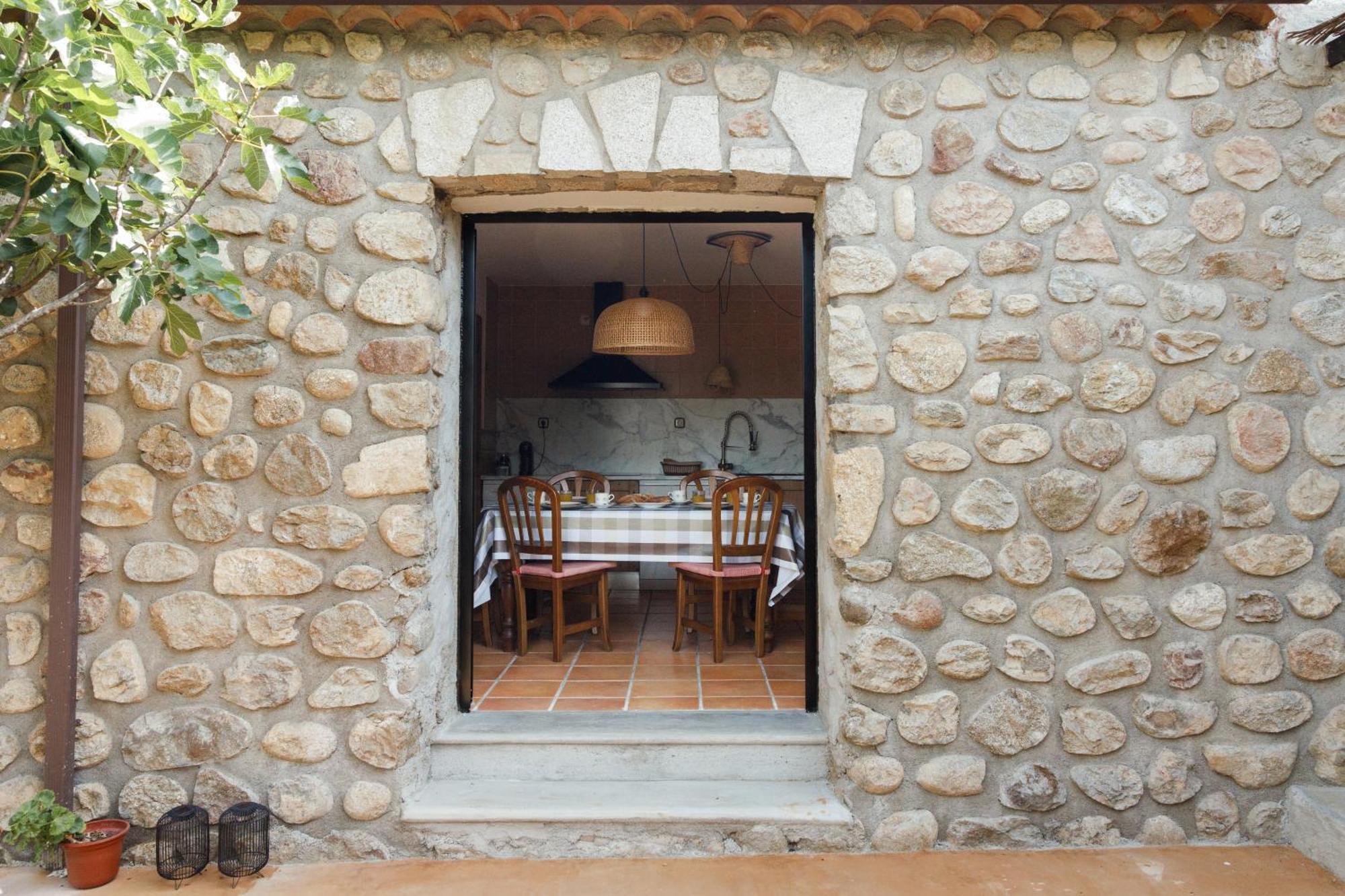 En Con Piscina Y Un Maravilloso Jardin Holiday home