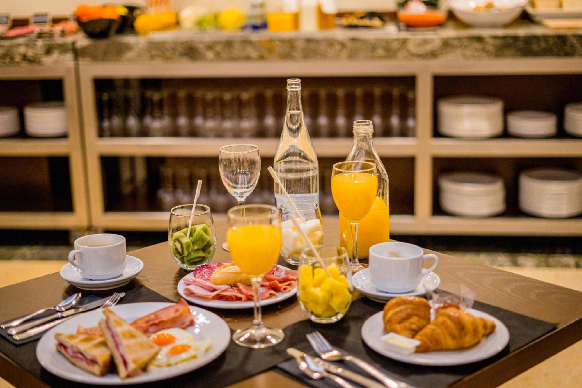 Compostela Hotel 4*