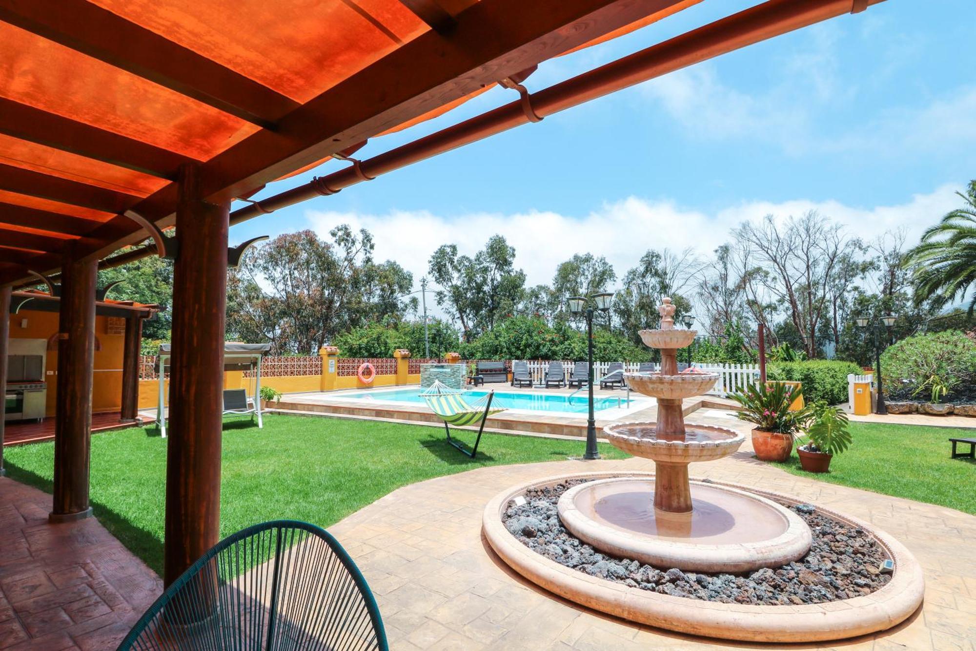 Majestic Mountain With Heated Pool Apartment Moya (Gran Canaria)