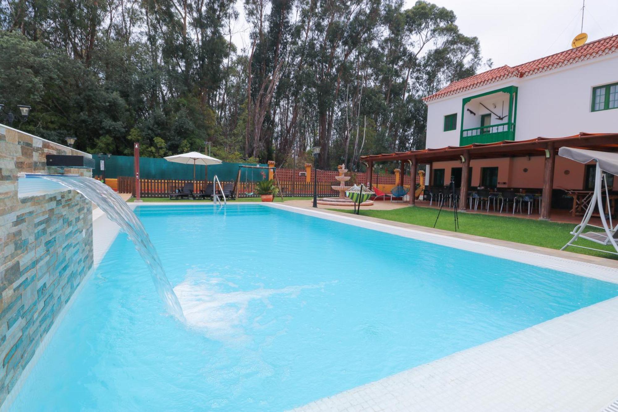 Apartment Majestic Mountain With Heated Pool *