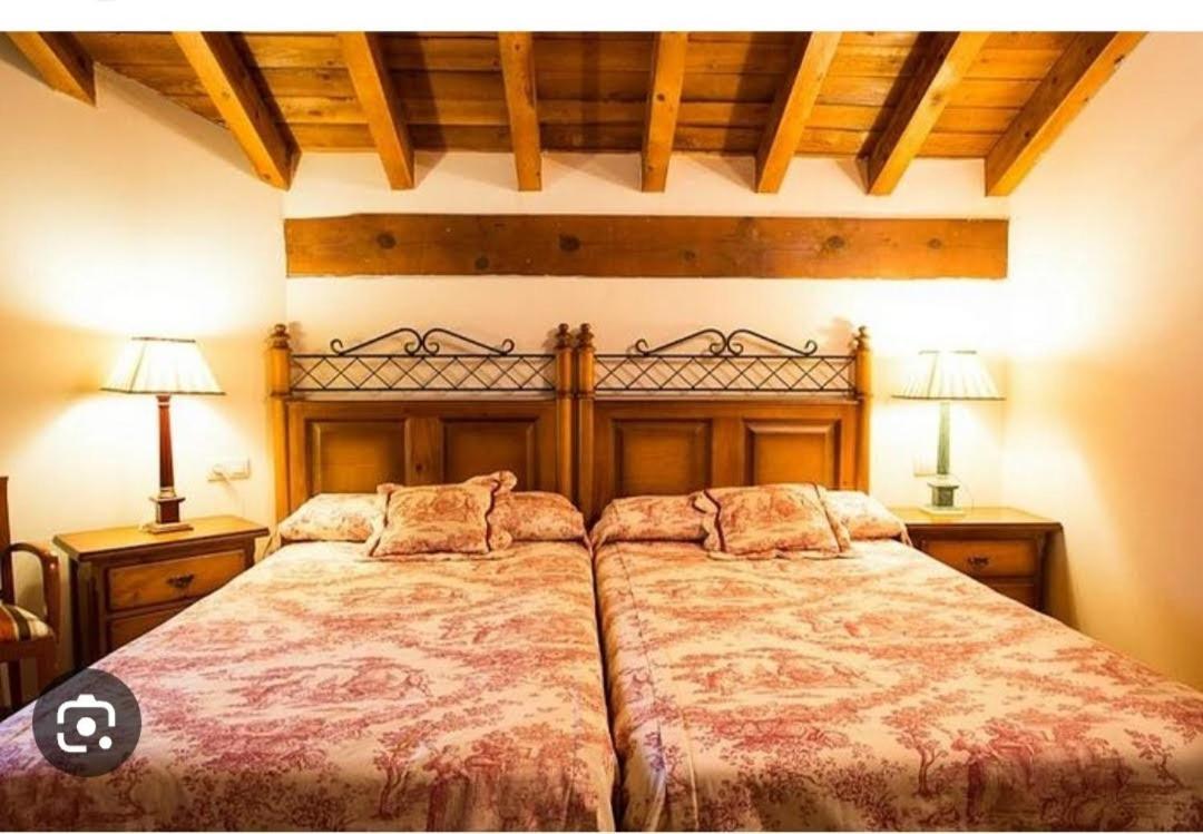 Hotel La De Numancia