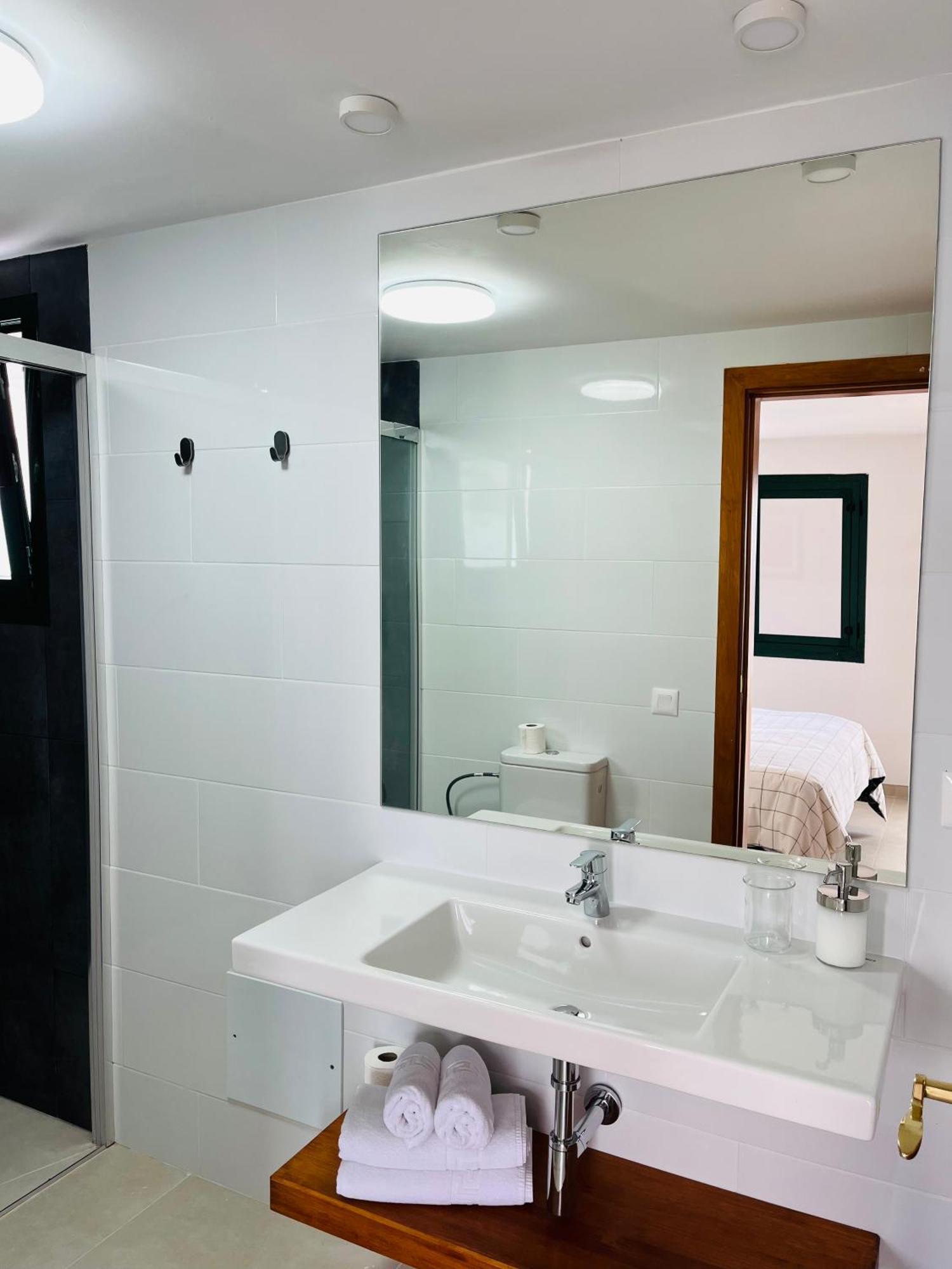 Hotel-finca Rural Jose Manuel 28pax San Bartolome (Las Palmas)