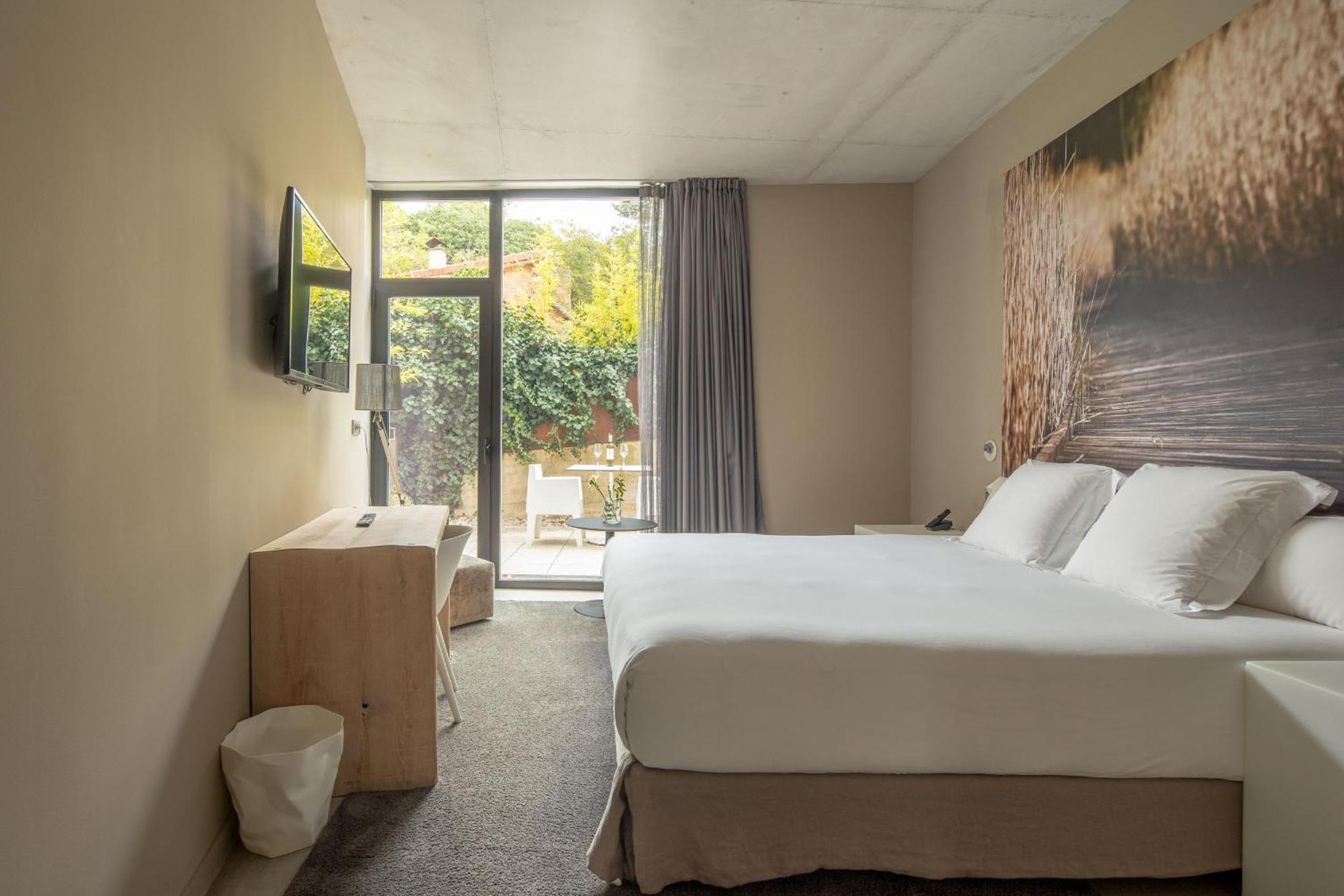Hotel Viura 4*