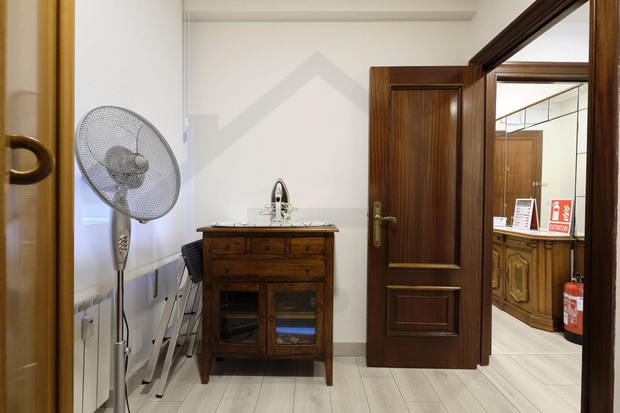 Atico Quintana I - Con Terraza, Vistas A La Ciudad, En El Centro, Con Wifi Y Garaje Apartamento