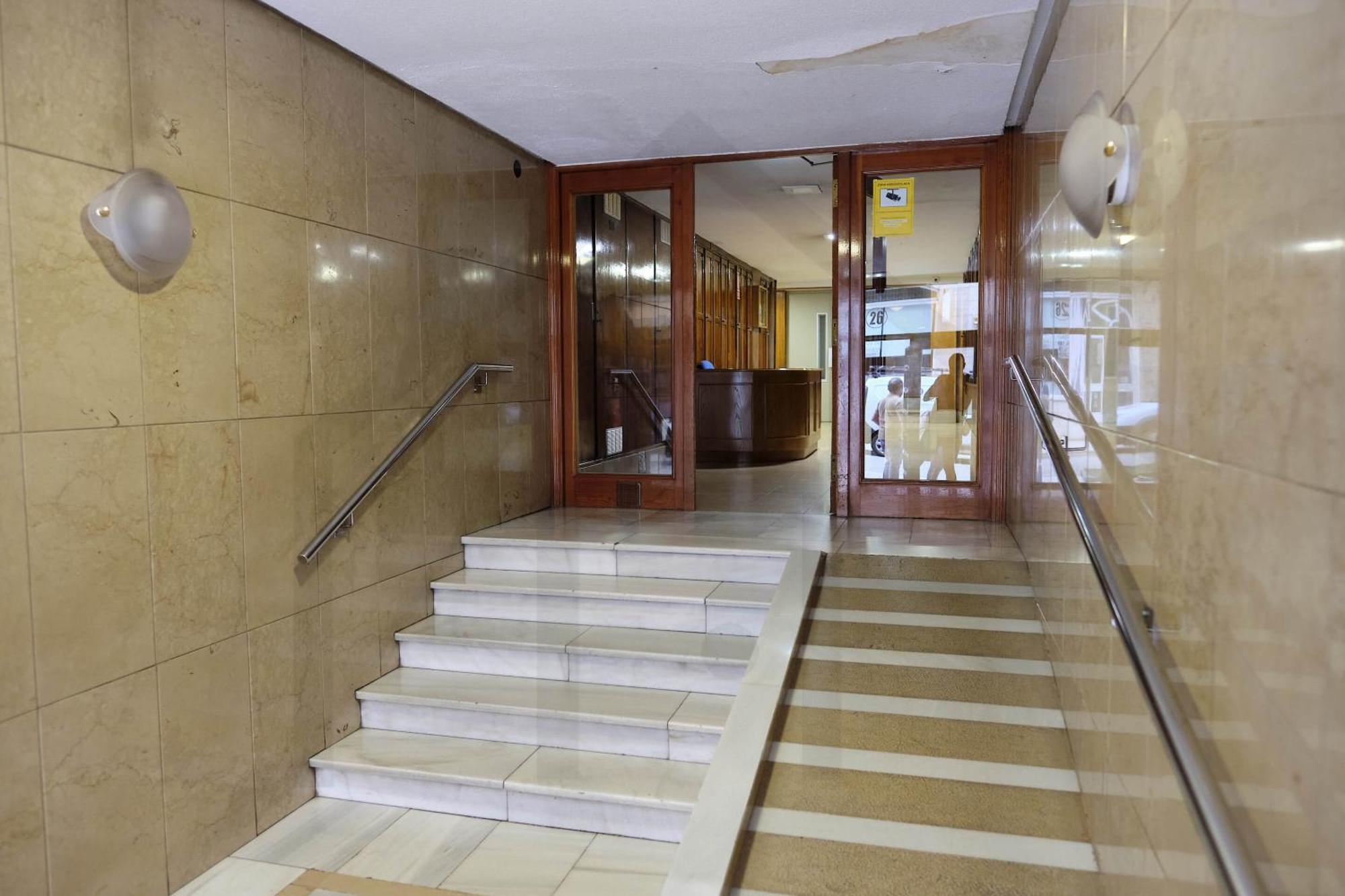 Atico Quintana I - Con Terraza, Vistas A La Ciudad, En El Centro, Con Wifi Y Garaje Apartamento Oviedo