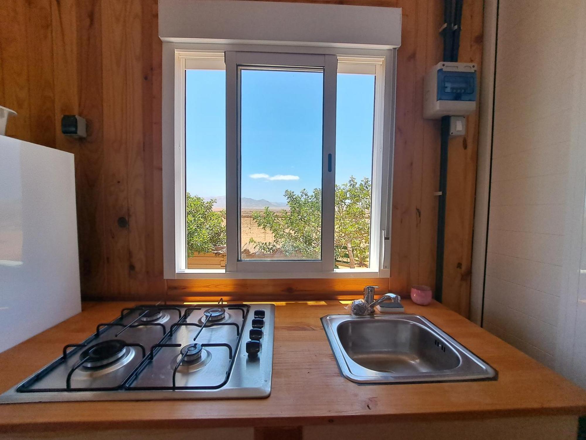 Camping Tiny House Camion Fijo En Islas Canarias Triquivijate