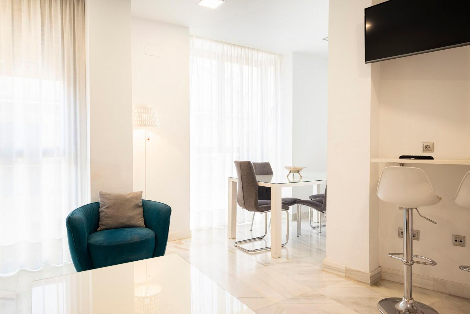 Apartment Monteras Centro *