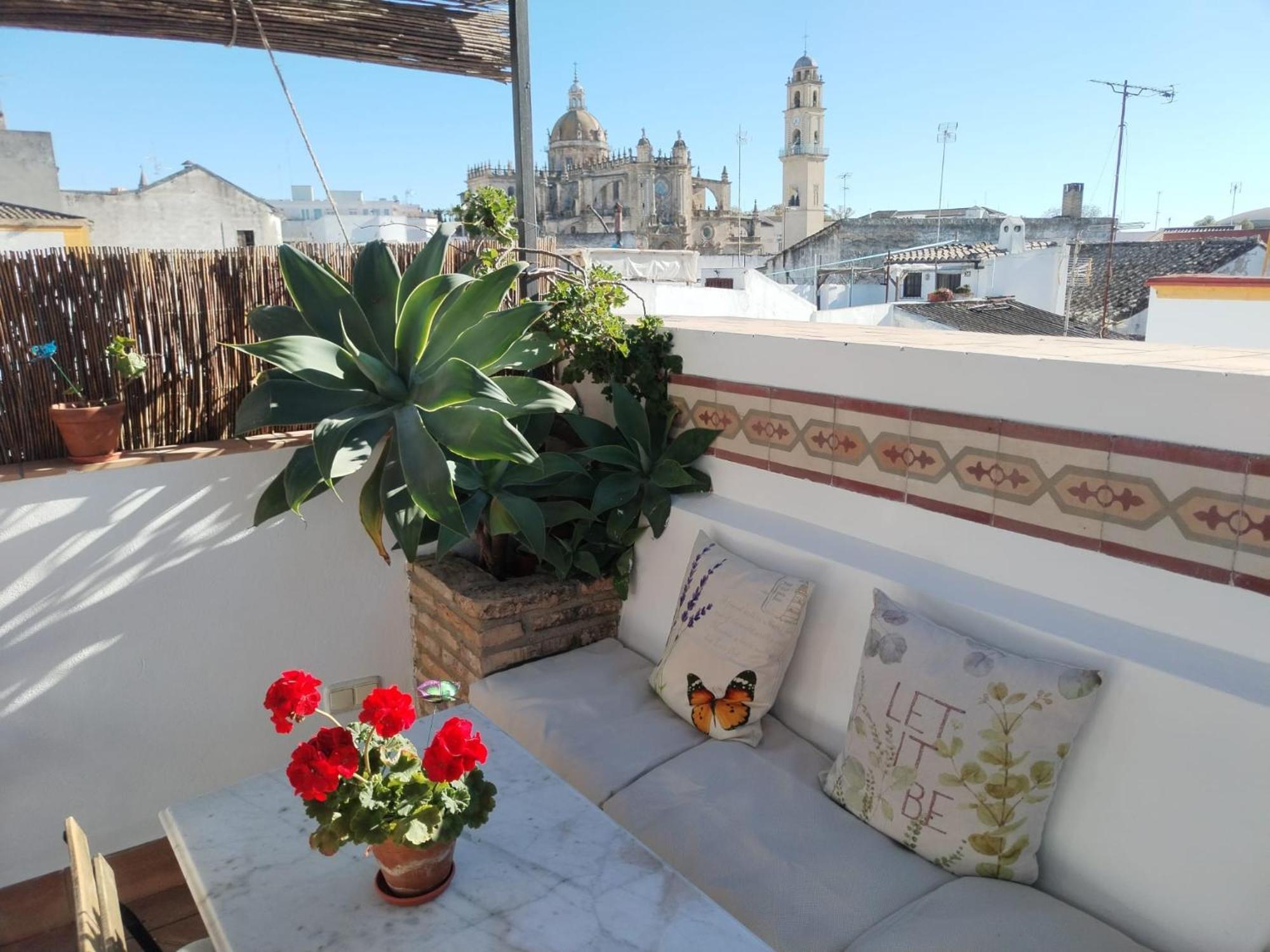 La Gitanilla & Encanto Jerez Bed & Breakfast