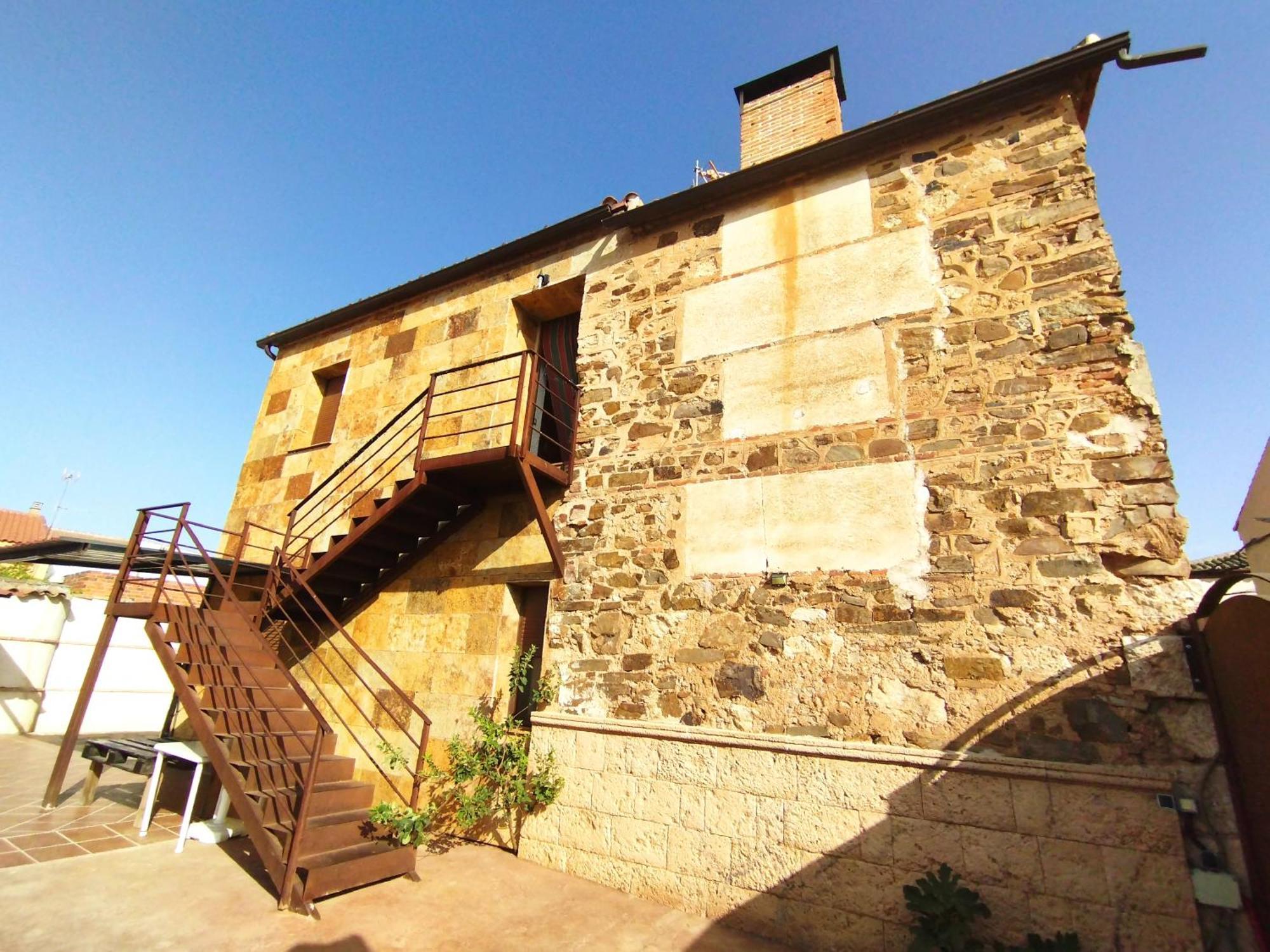Hidalgo Country house *