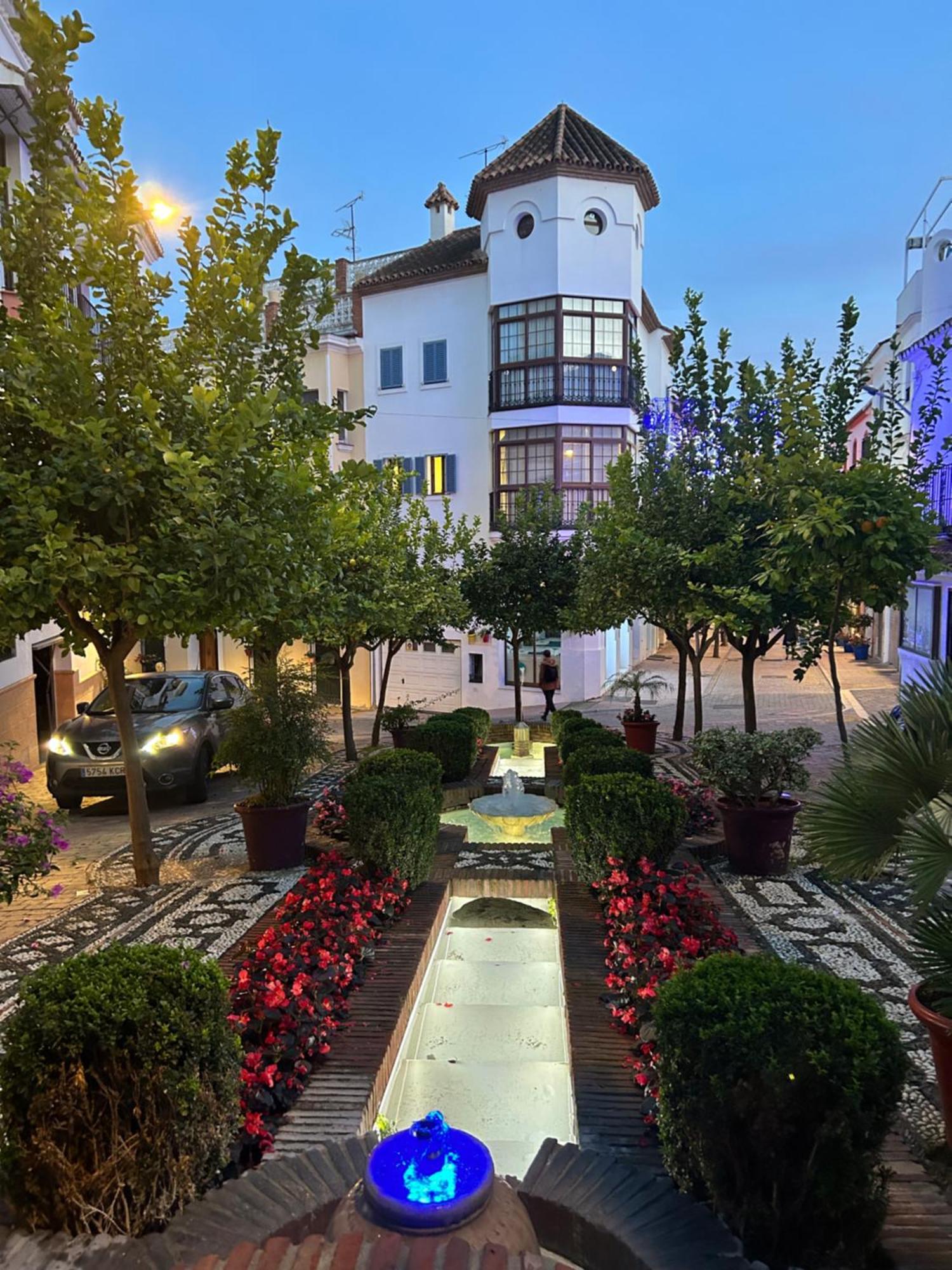 Apartamento Bright Apartment, Community Pool And Own Private Pool On Splendid Terrace, Garage, 900m, Mountains 200m *