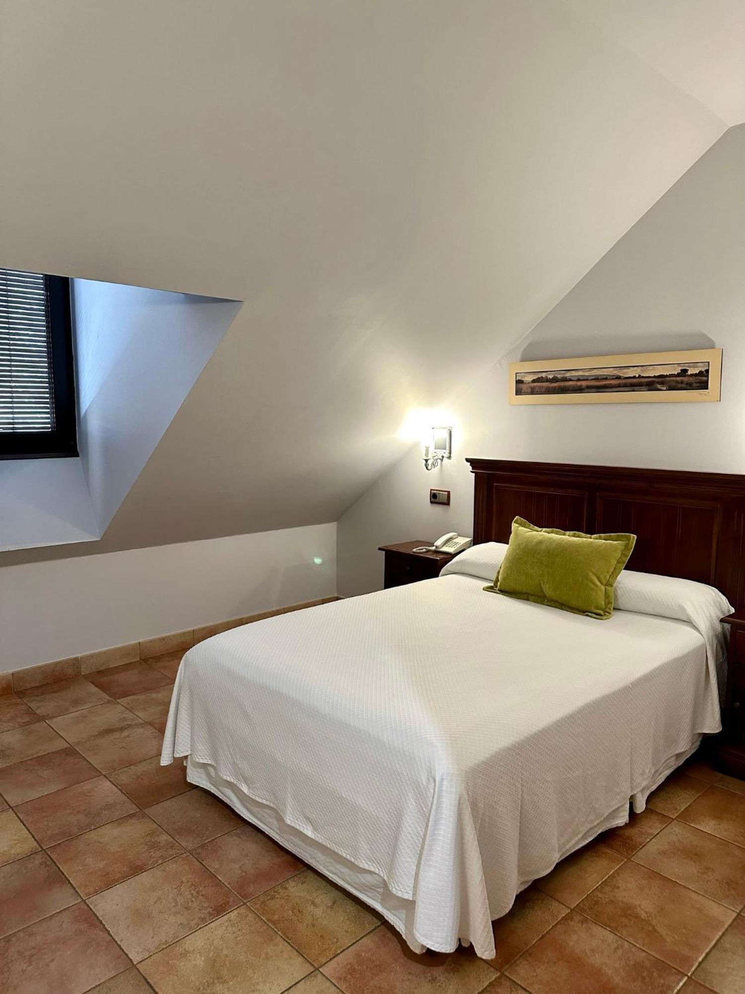 Doña Manuela Hotel 3*