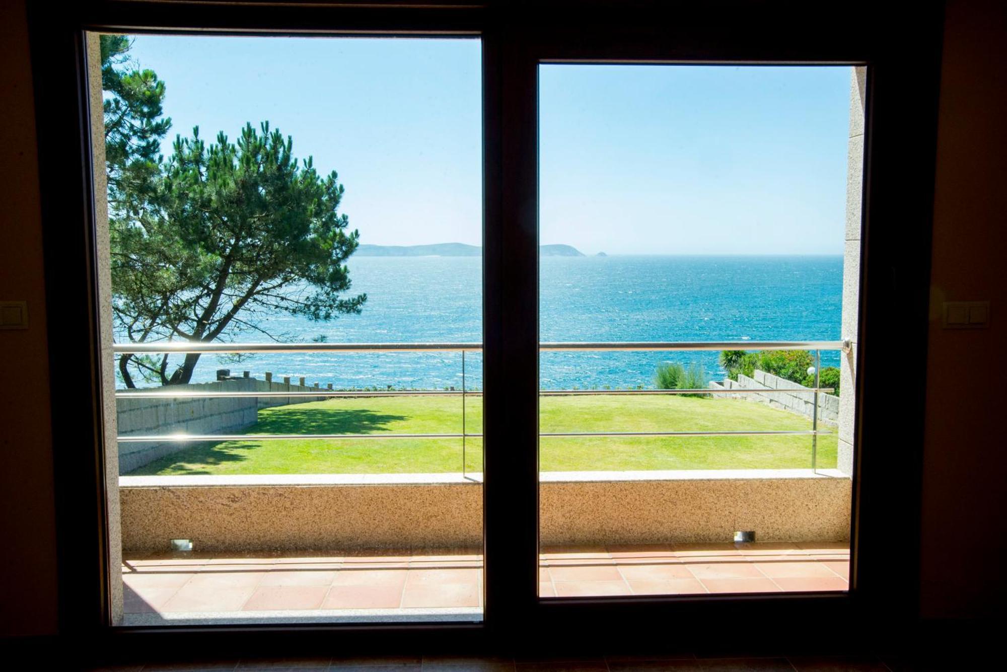 Villa A 350 M De La Playa Paxarinas