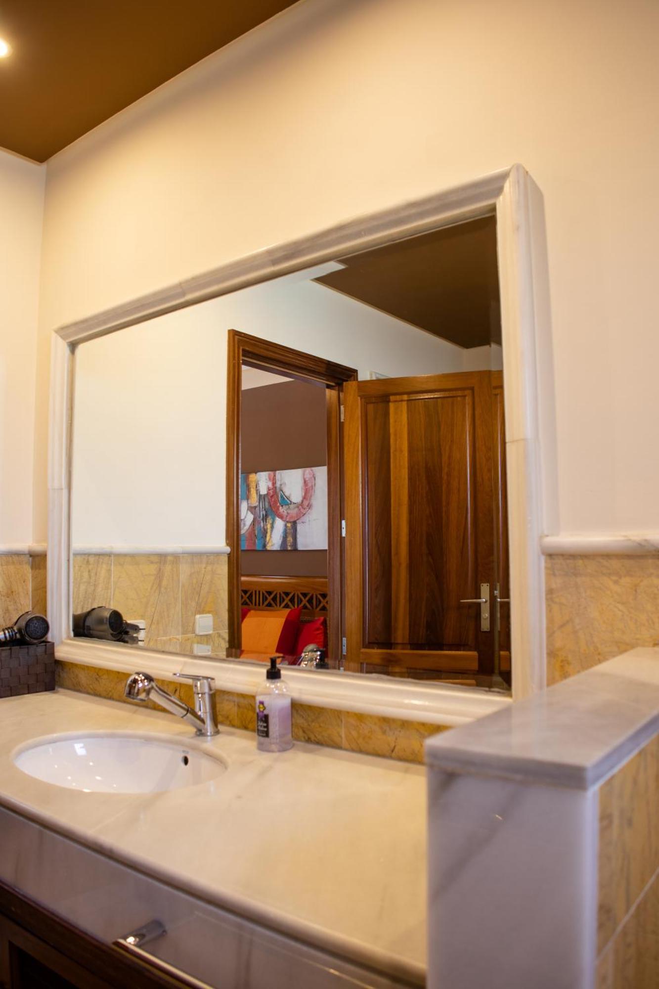 Iseo Villa