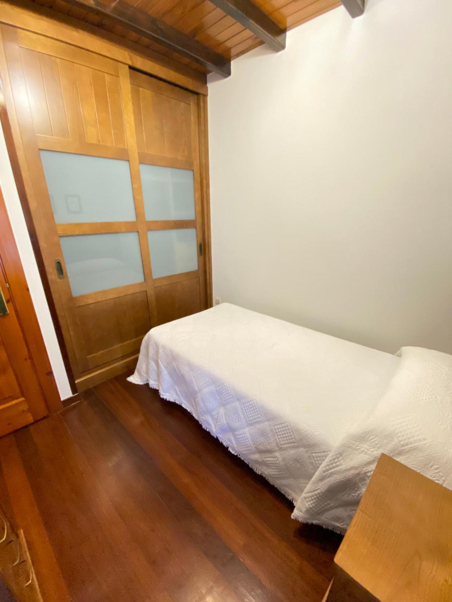 Casa Gin Сasa de vacaciones Tazones