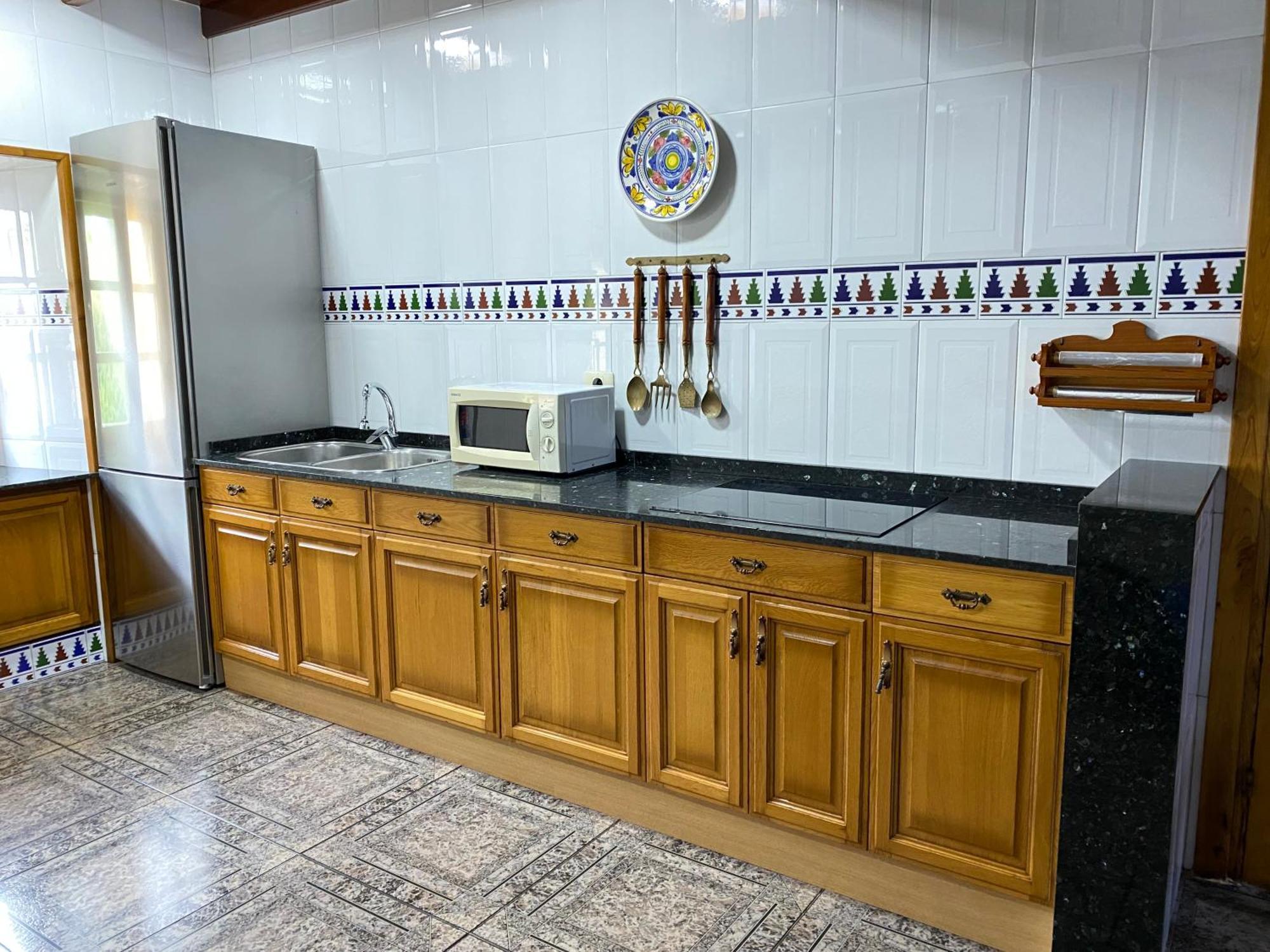 Casa Gin Сasa de vacaciones Tazones