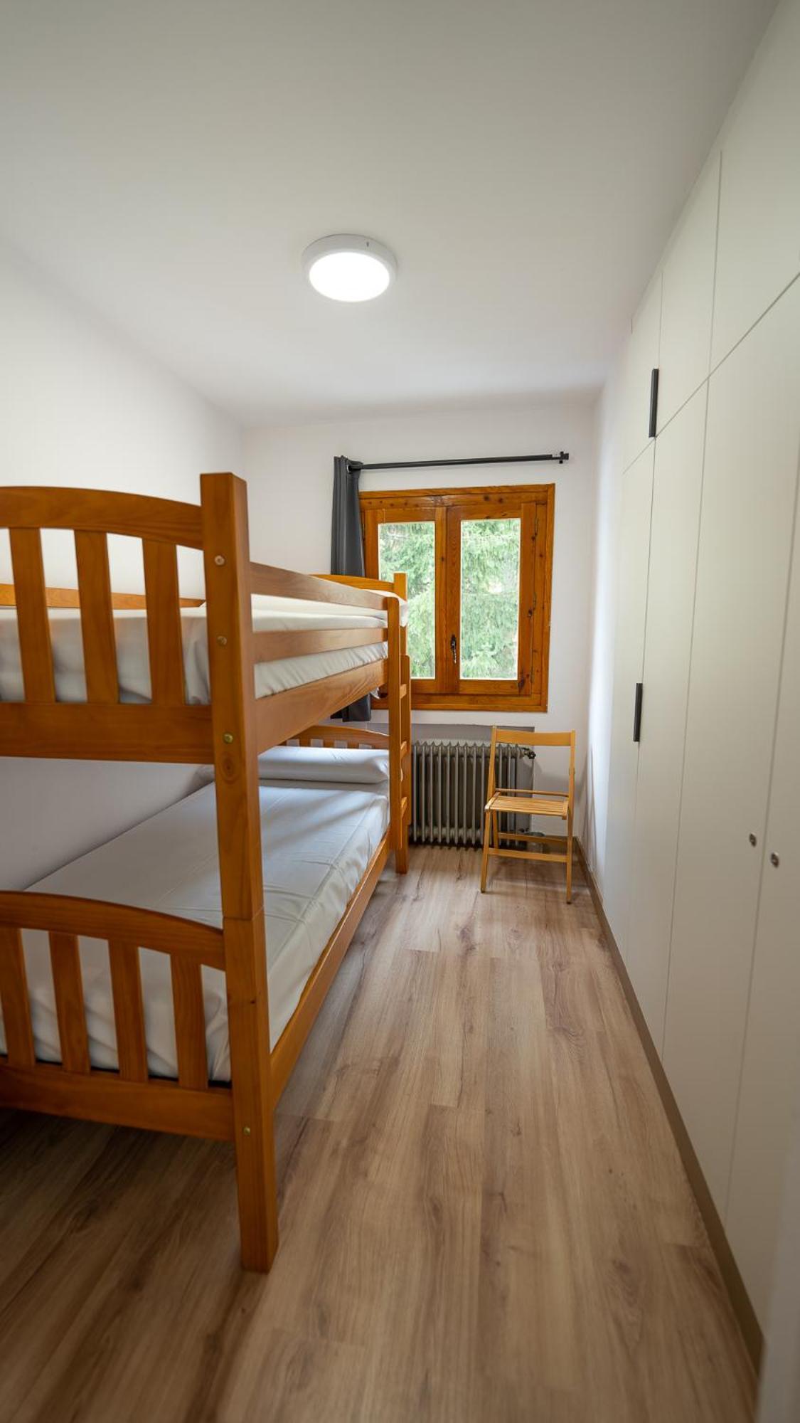 Inmobiliaria - Admite Mascotas * Formigal