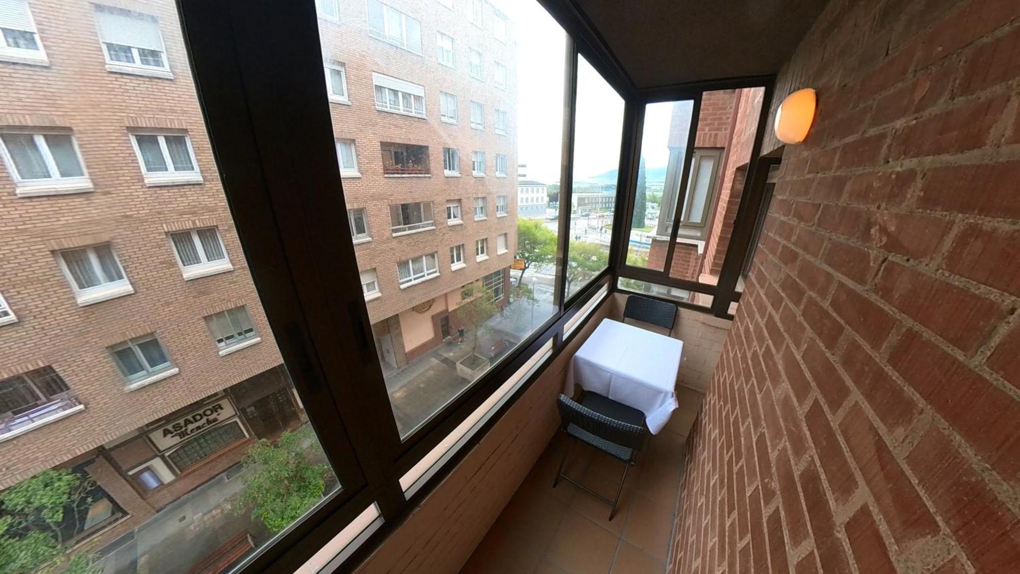 Alojamientos Pamplona Apartamentos *