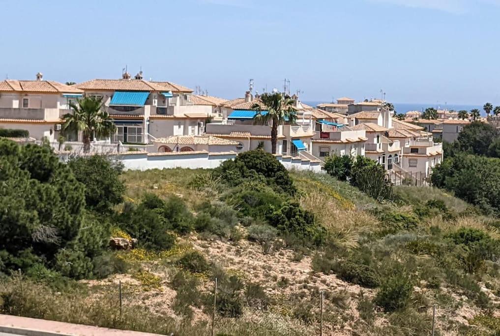 House In Orihuela. Sea View. Сasa de vacaciones