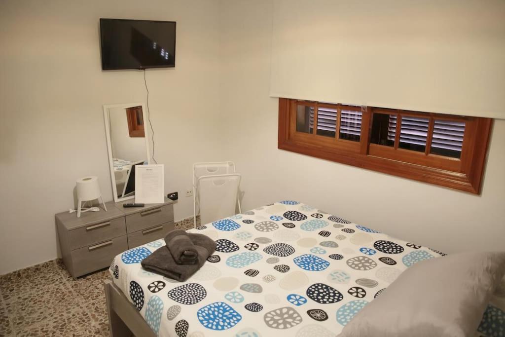 Amplia Casa 5 En Cruz Con Zona Trabajar Holiday home Santa Cruz de Tenerife