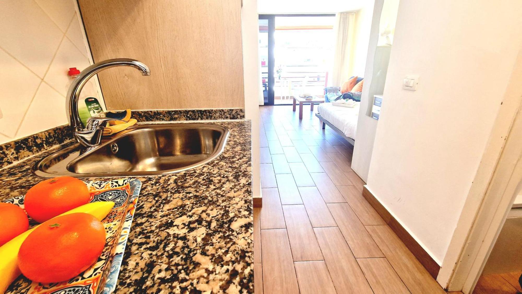 Holiday home Olympia Studio, Ocean View Playa de las Americas (Tenerife)