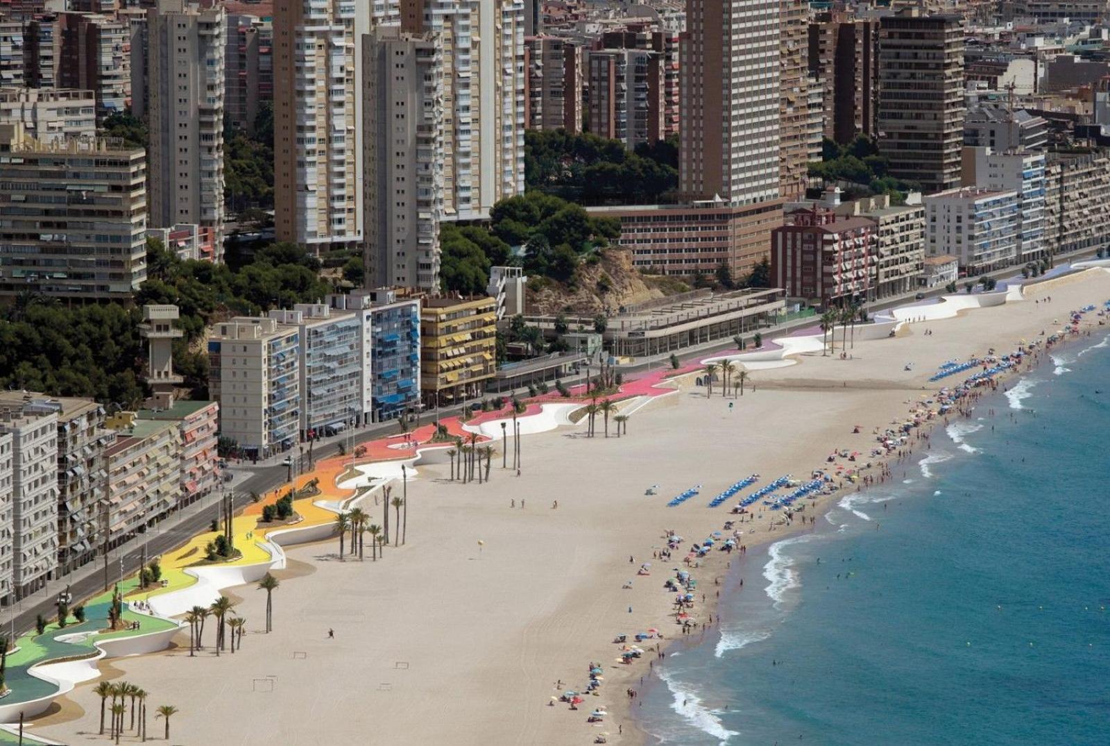 Sierra Cortina En 3 Km De La Playa Apartment *
