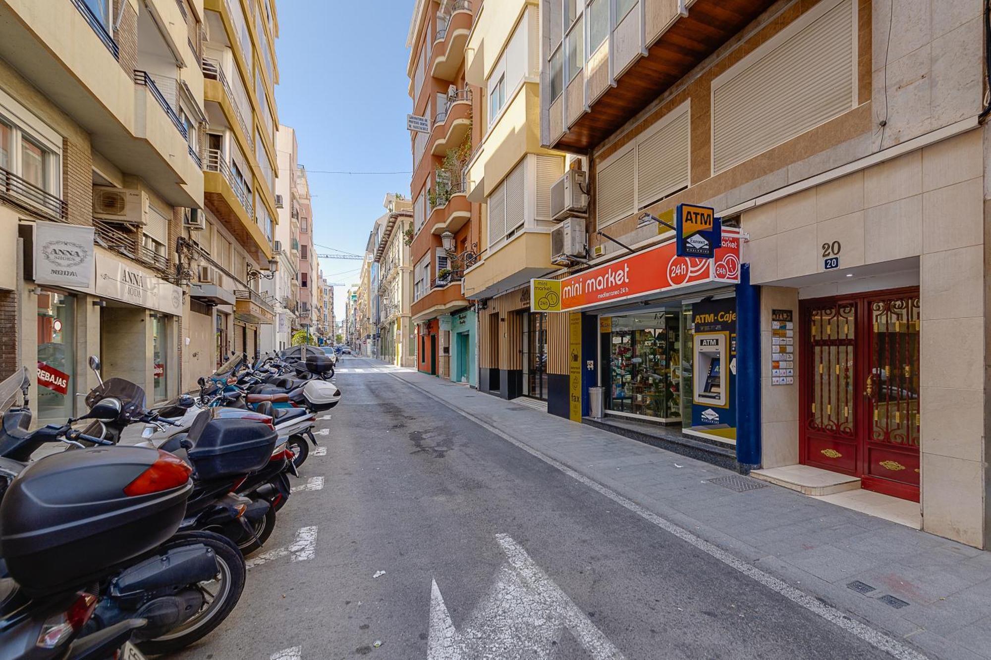 Hb - Mercado - Rambla - La De La Playa Apartamento