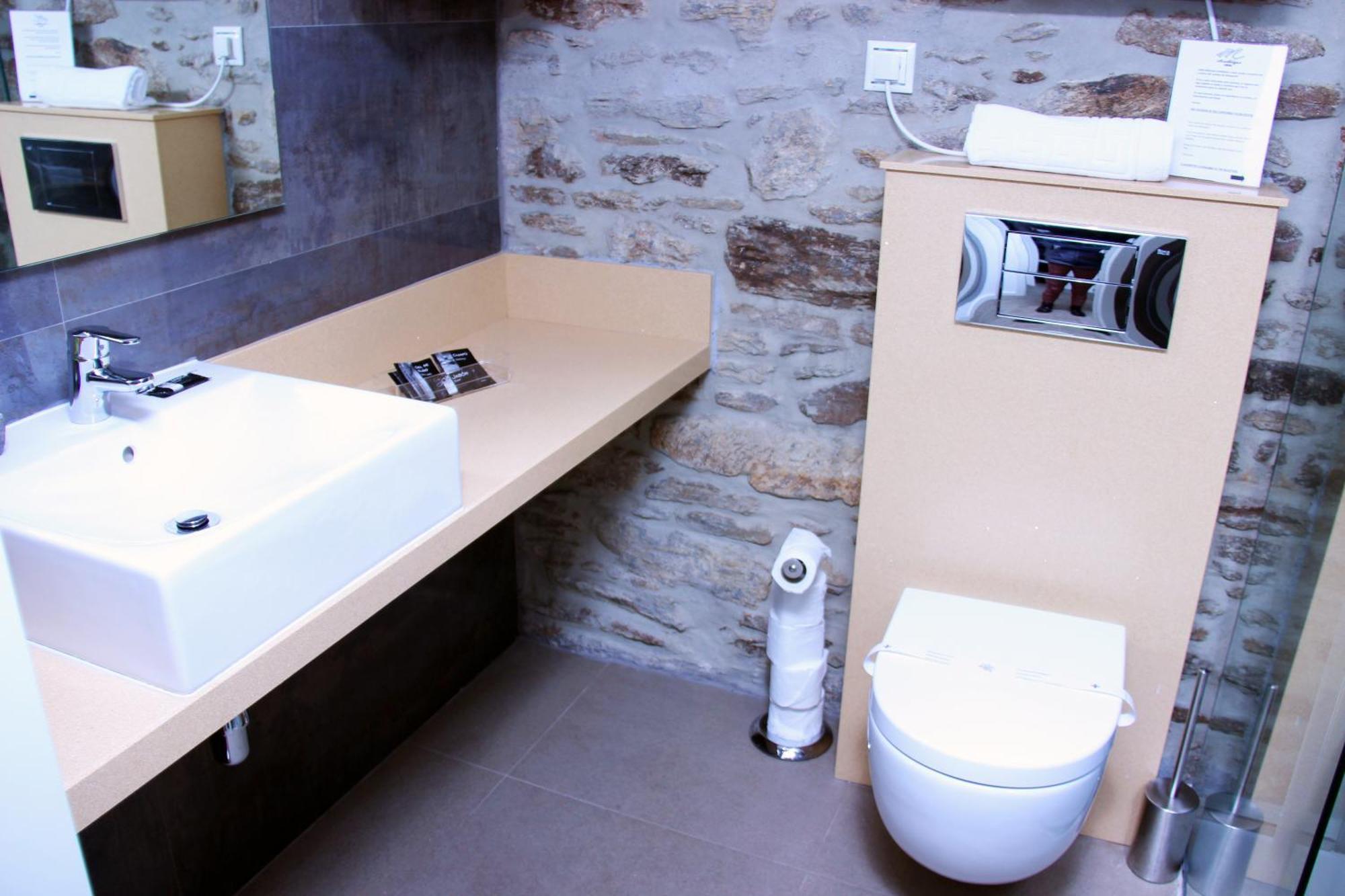 Montenegro Compostela Hotel 2*