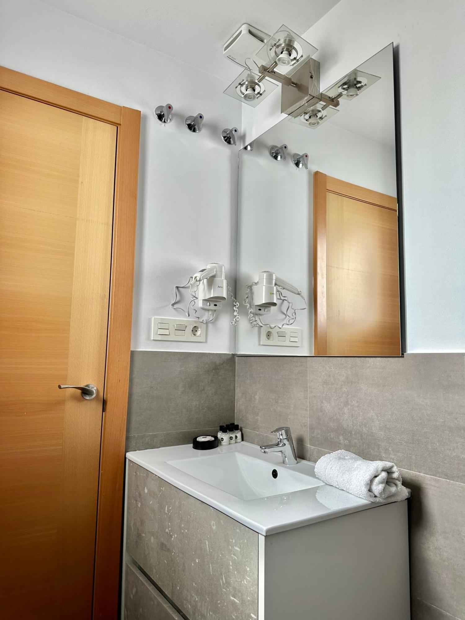Nest Flats Apartment Granada