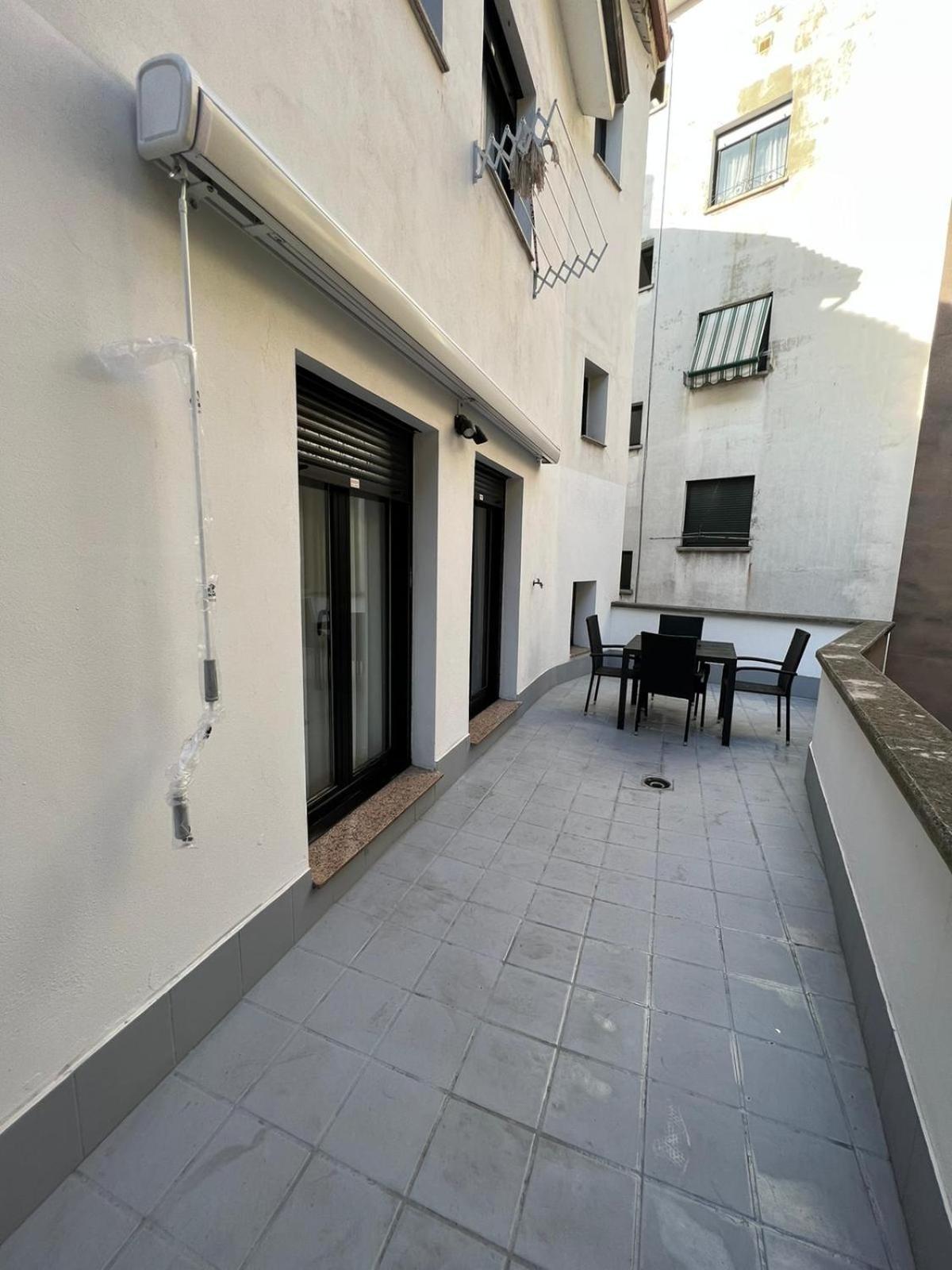 Apartamento Lugar De Alegria, Pegado A Playa, 2 Hab, 6 P, Wifi - Vut-4241-as *