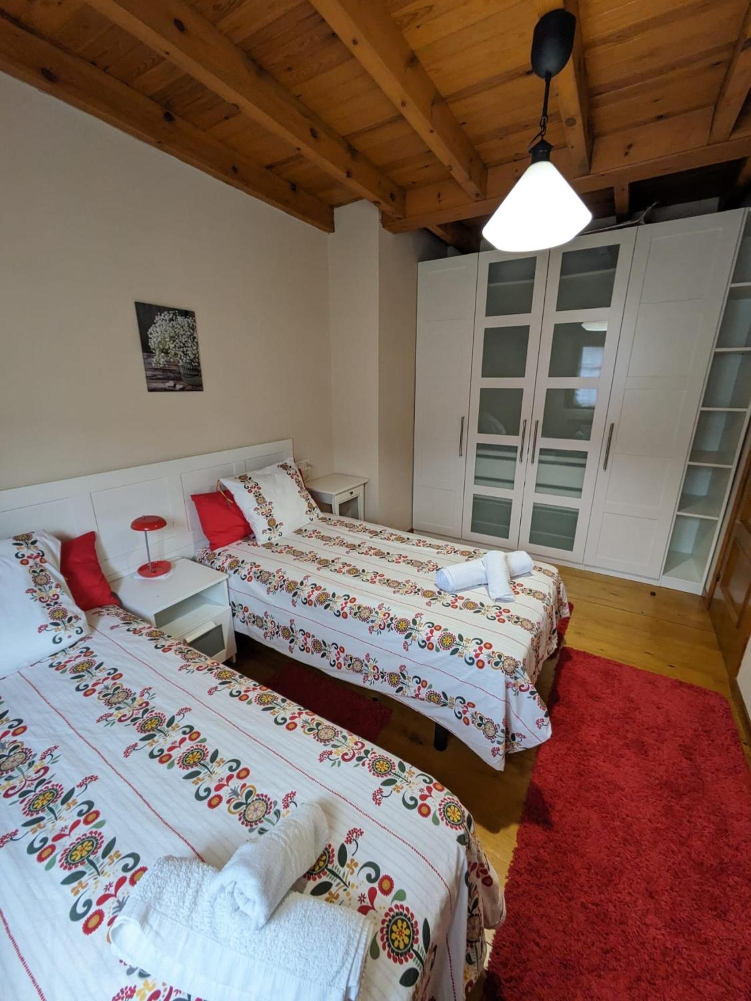 Casa Luisa Biedes, Pilona Infiesto
