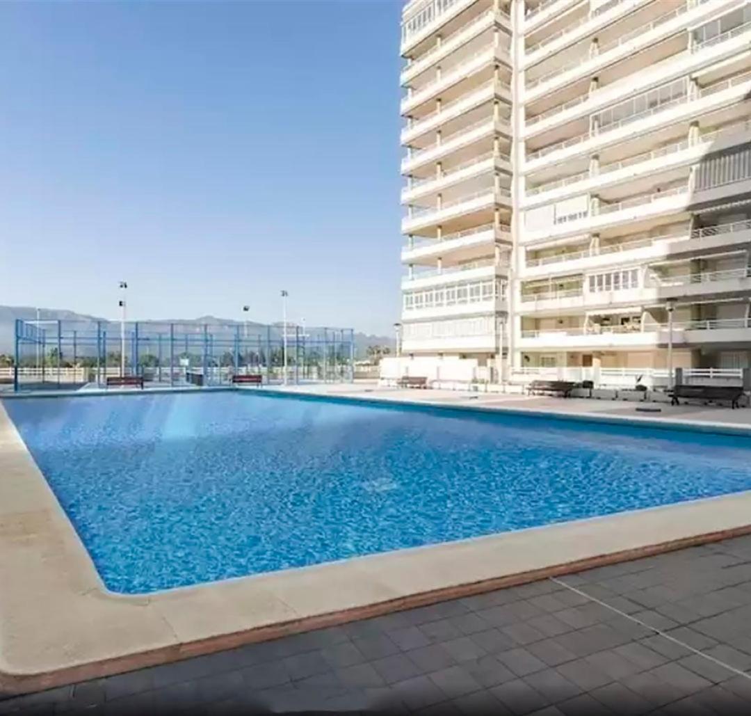 En Urbanizacion Lujo Apartamento