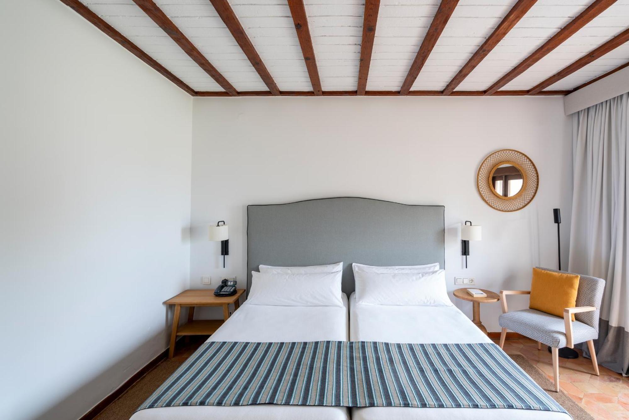 De 4* Mazagón