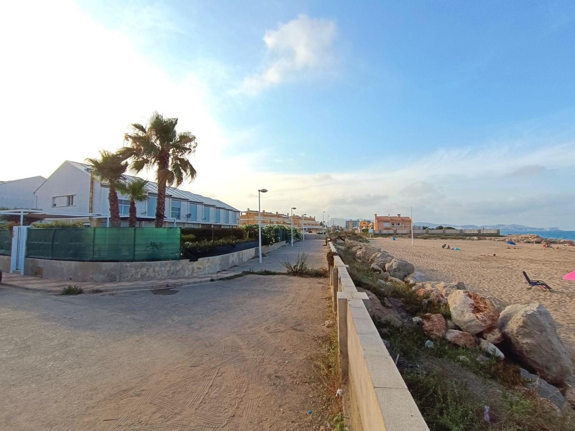 Casa Del Mar, Piscina Privada Frente Al Mar Holiday home Cullera