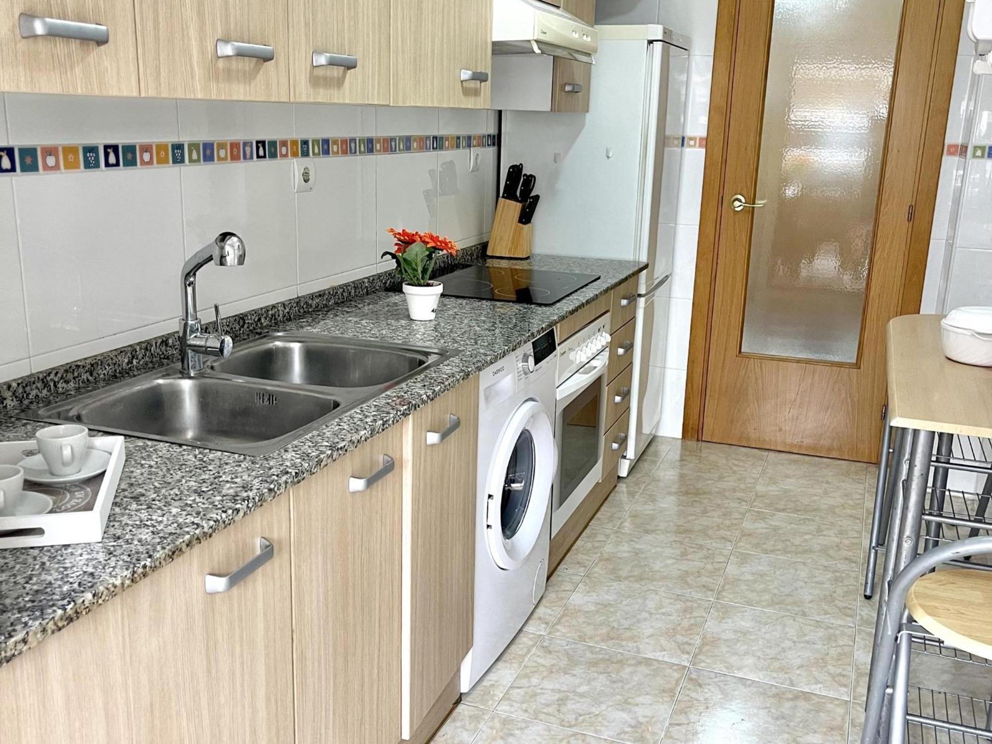 Apartbeach Nova Pineda 2 Y Vistas Piscina Apartment La Pineda