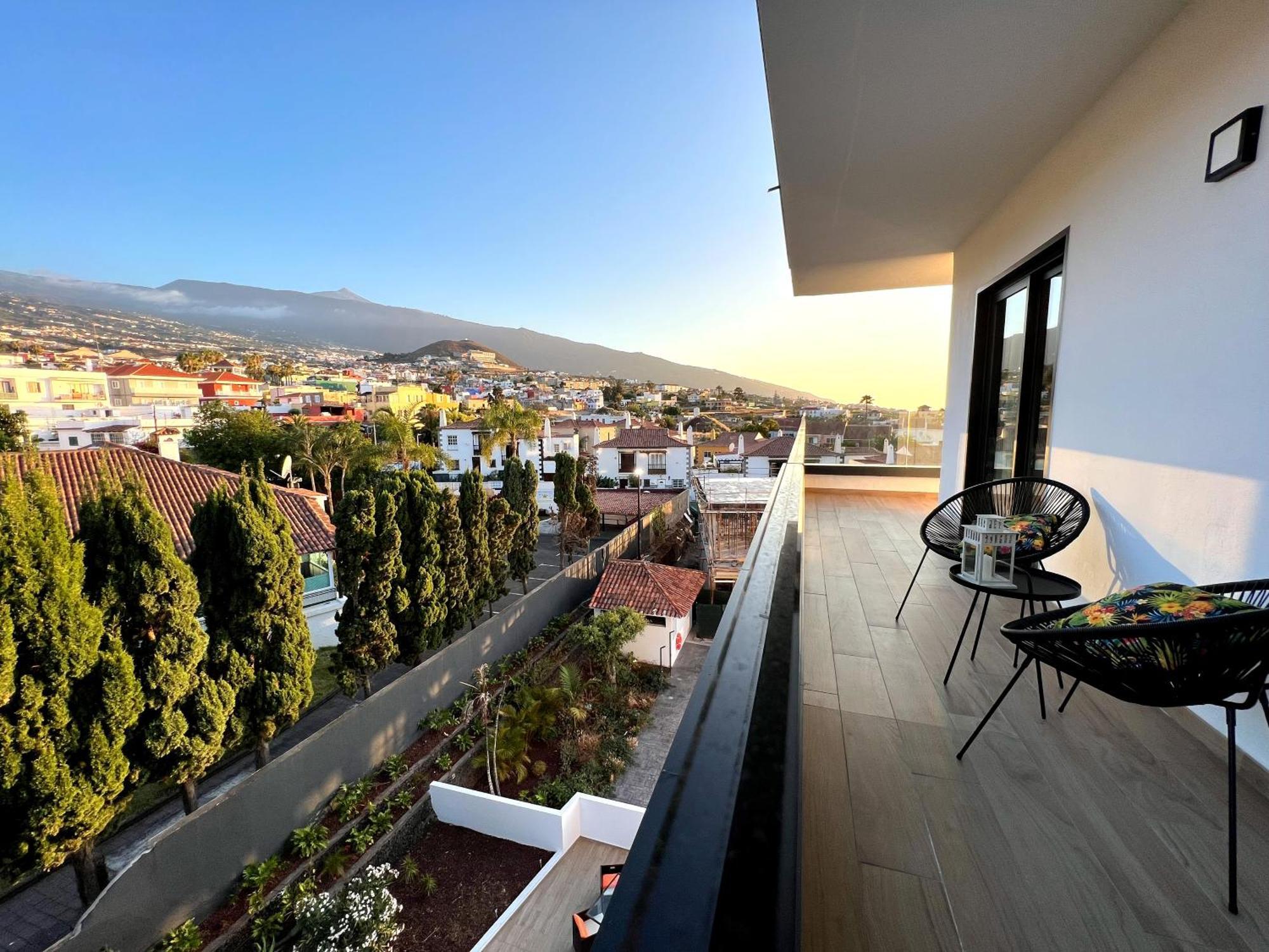 Lujoso Completo, Piscina, Terraza Con Vistas Al Teide Apartamento *