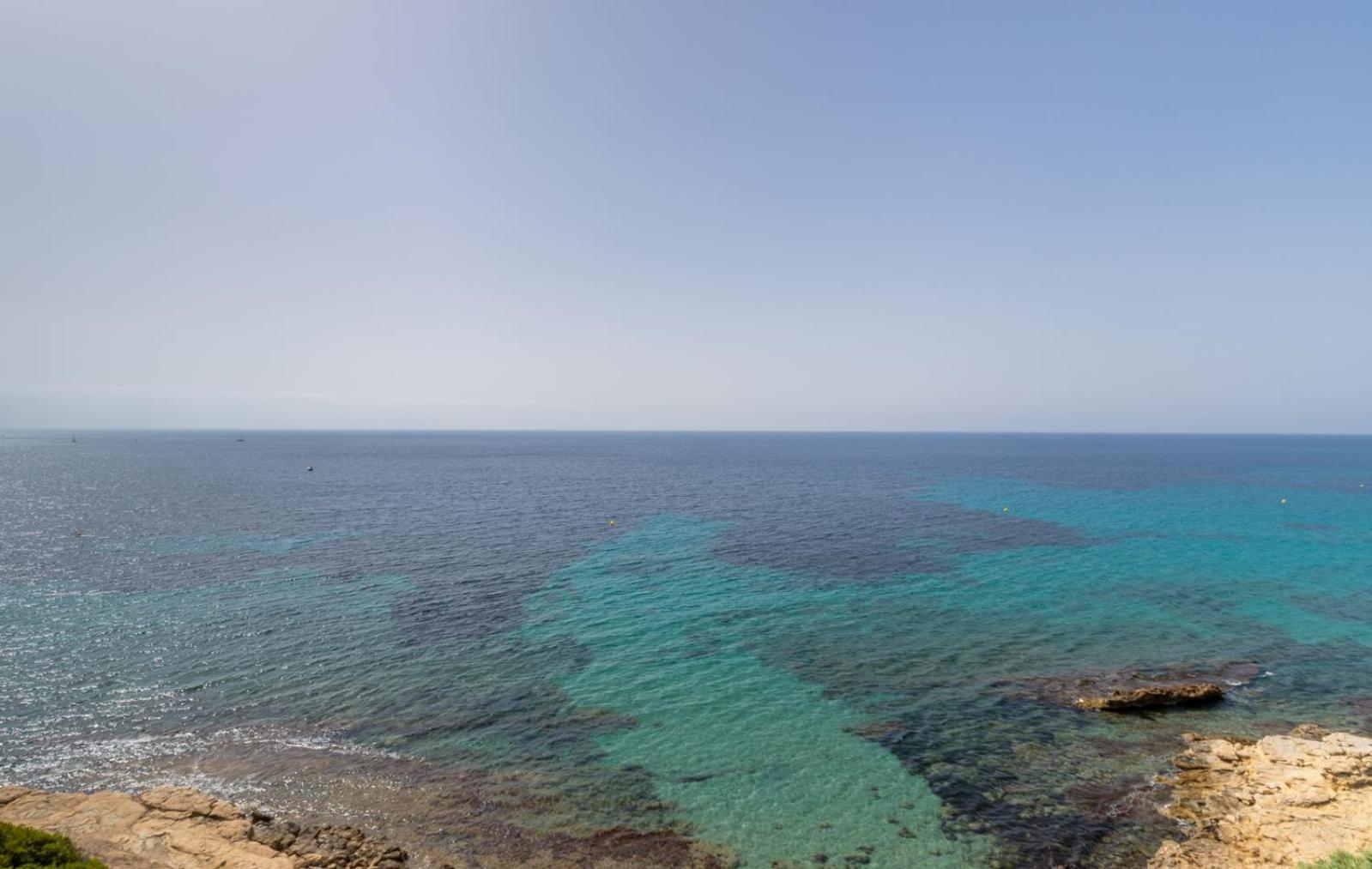 Mar De Moravit By Nora *