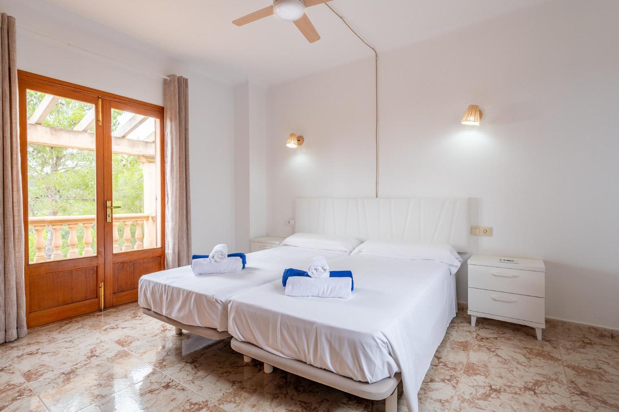 Holiday home Bosc De Alou By Mallorca House Rent